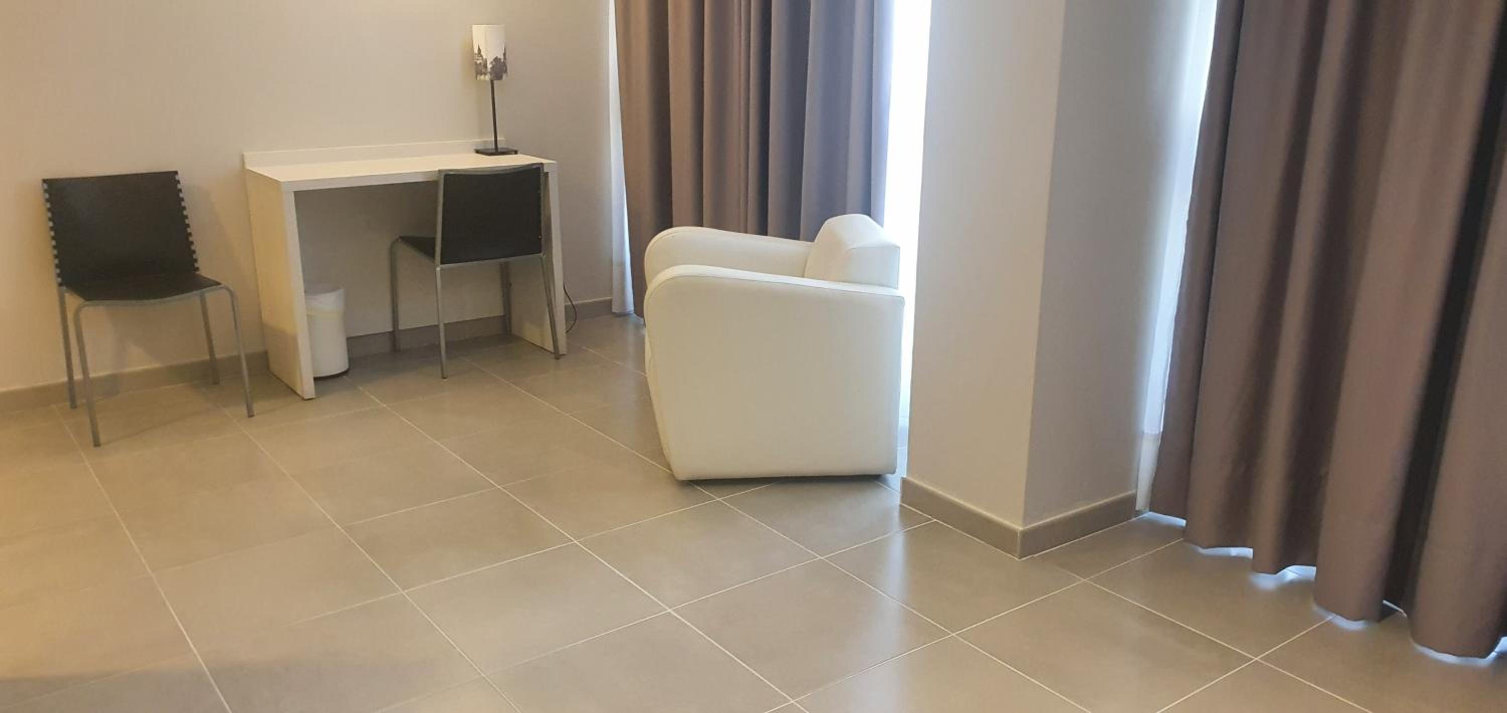 Hostal Aslyp 114