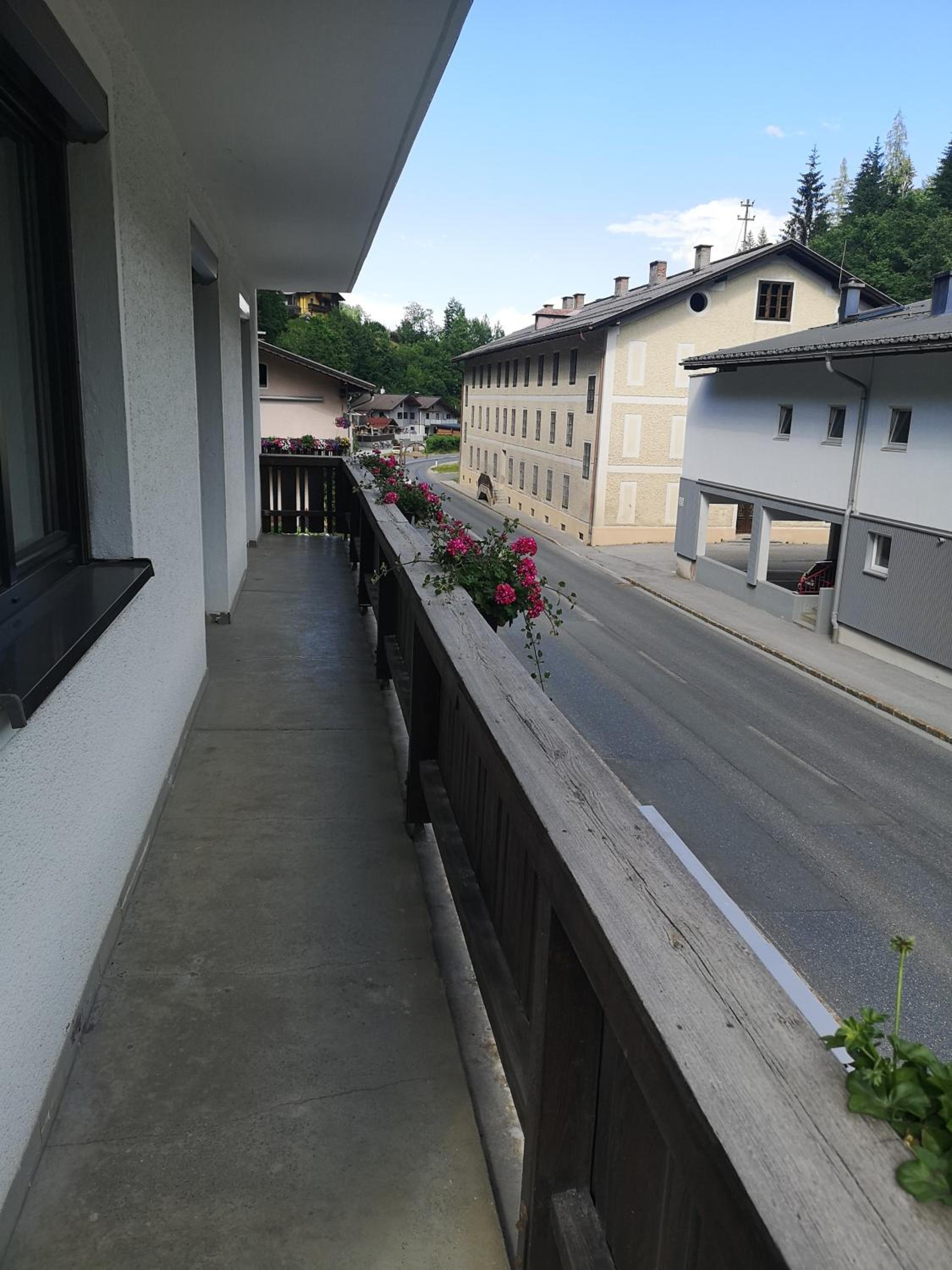 Photo 34