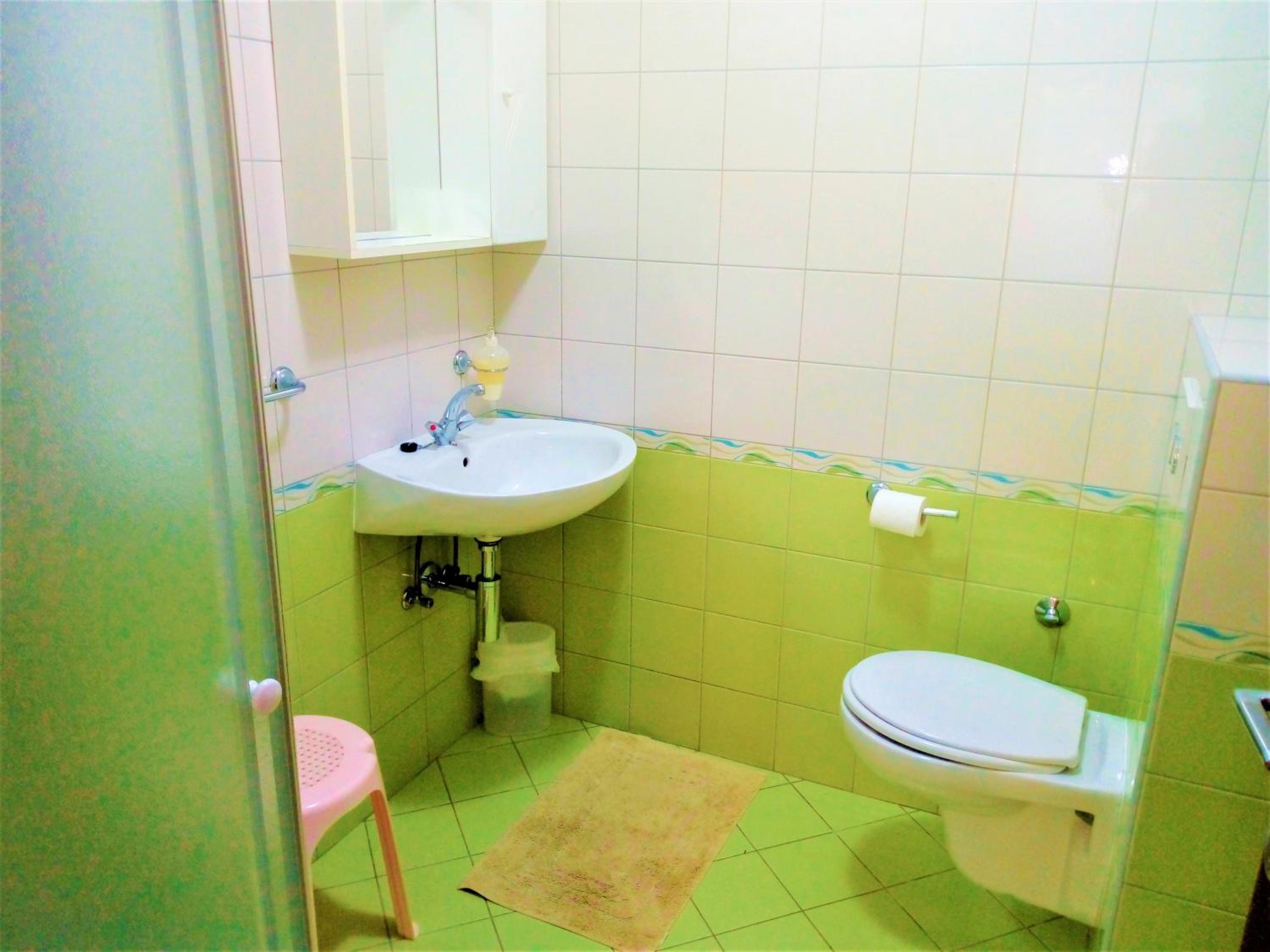 Photo 32