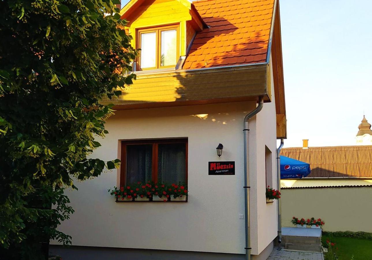 Müezzin Apartman