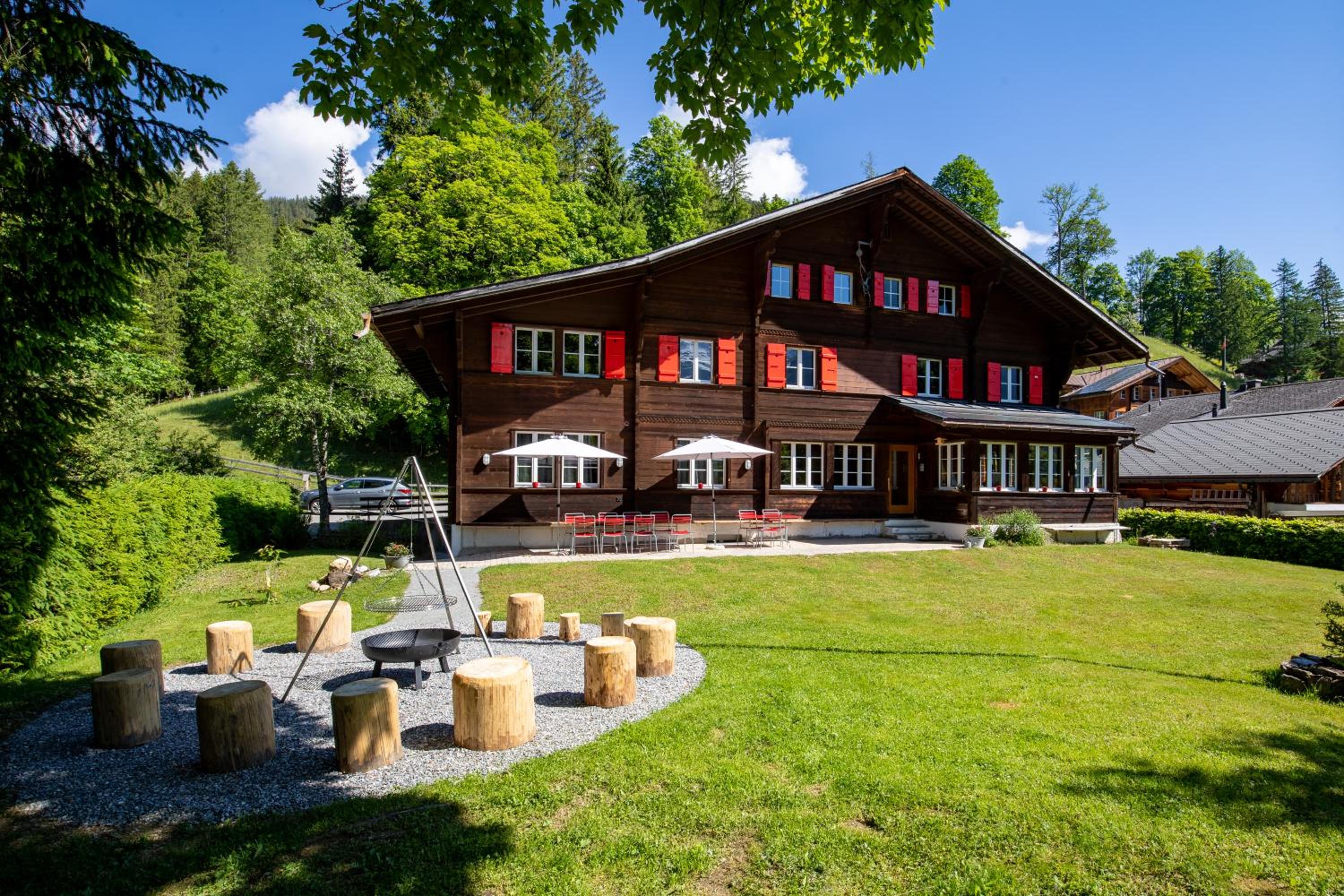 Naturfreunde Hostel Grindelwald view 4