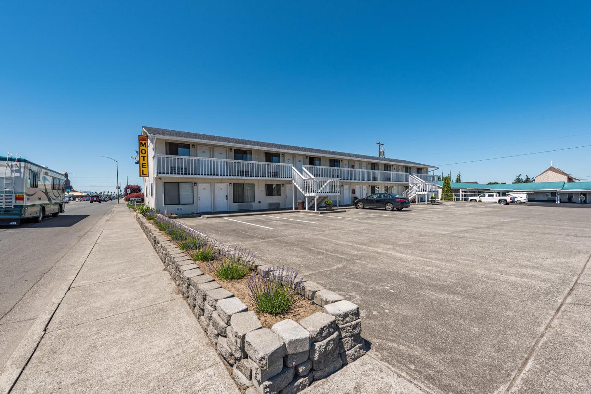 Sundowner Motel Sequim, photo 23