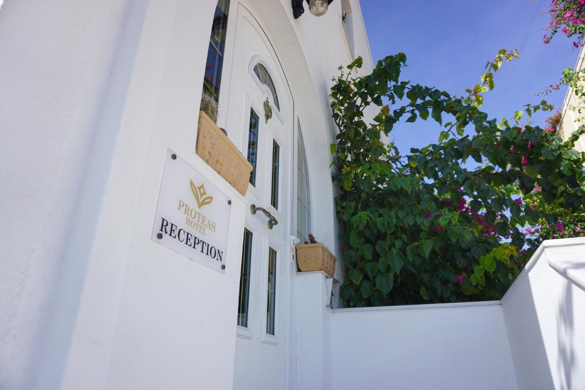 Proteas Hotel