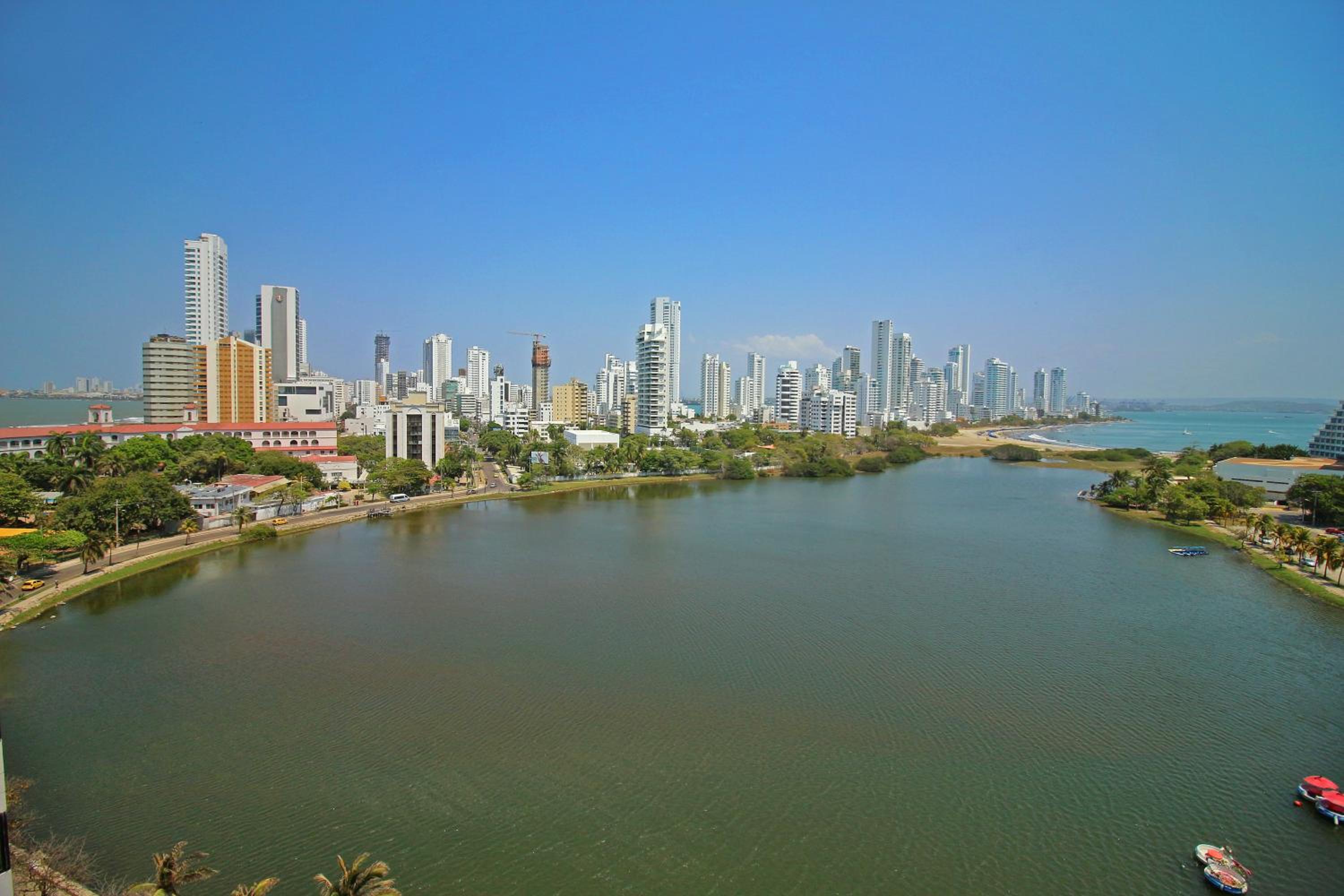 Apartamentos Laguito - Frente al Lago