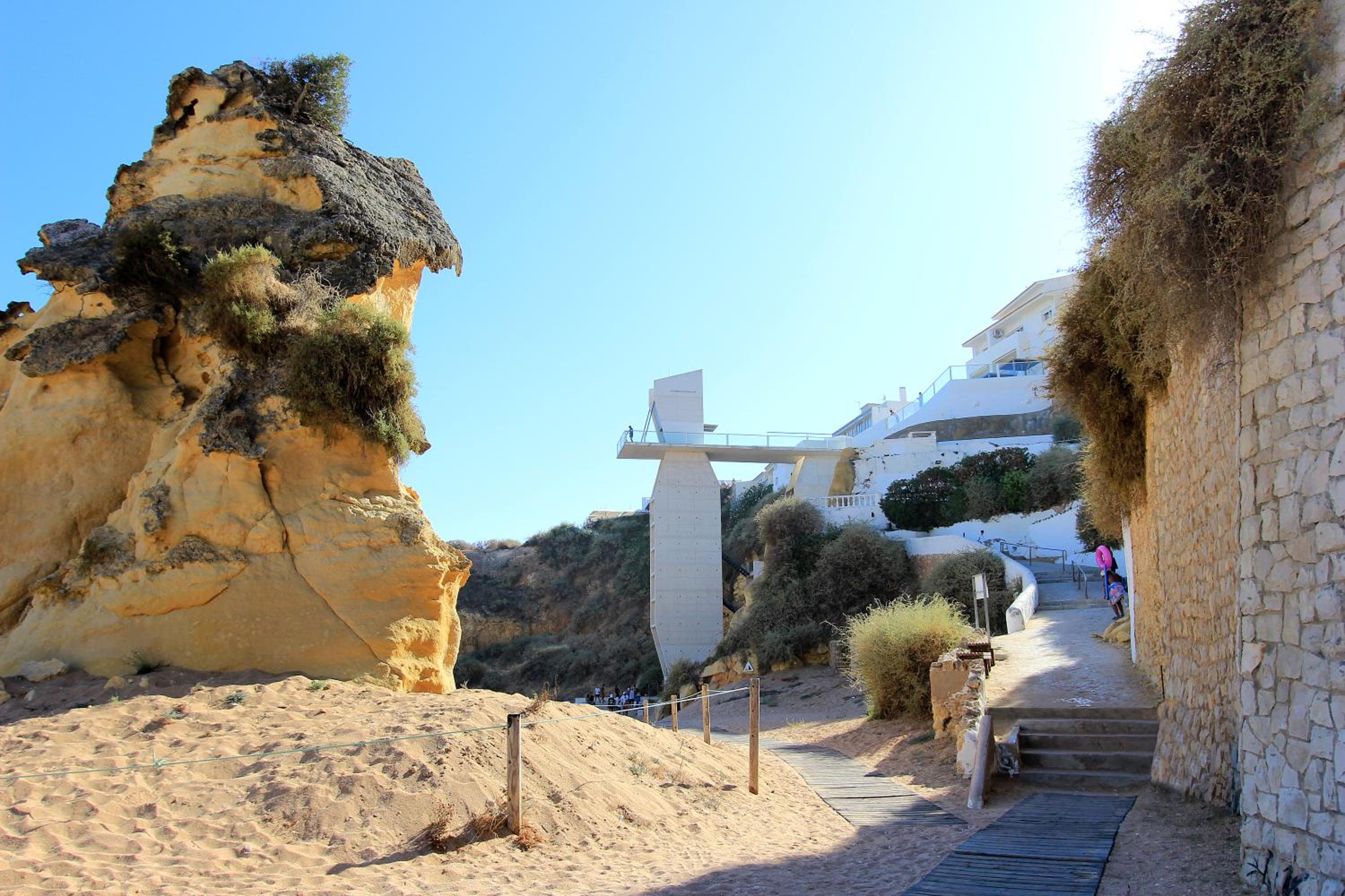 Charming Blue Albufeira view 5