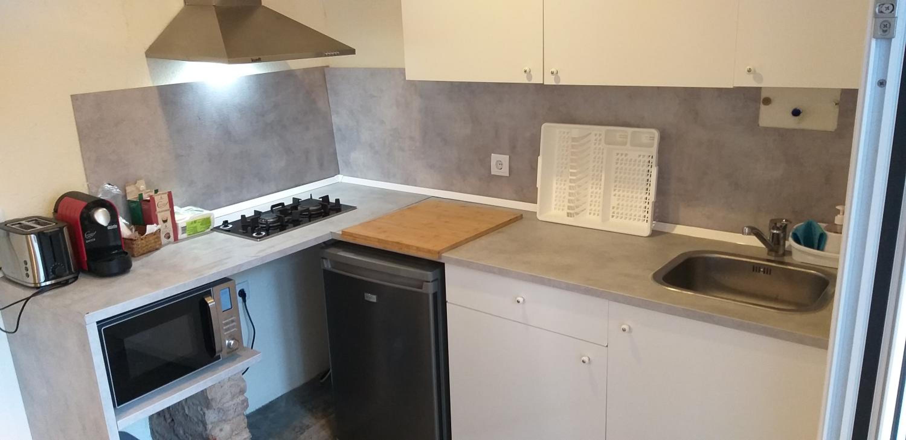 Casa dos Ingleses en Coruche — kitchen