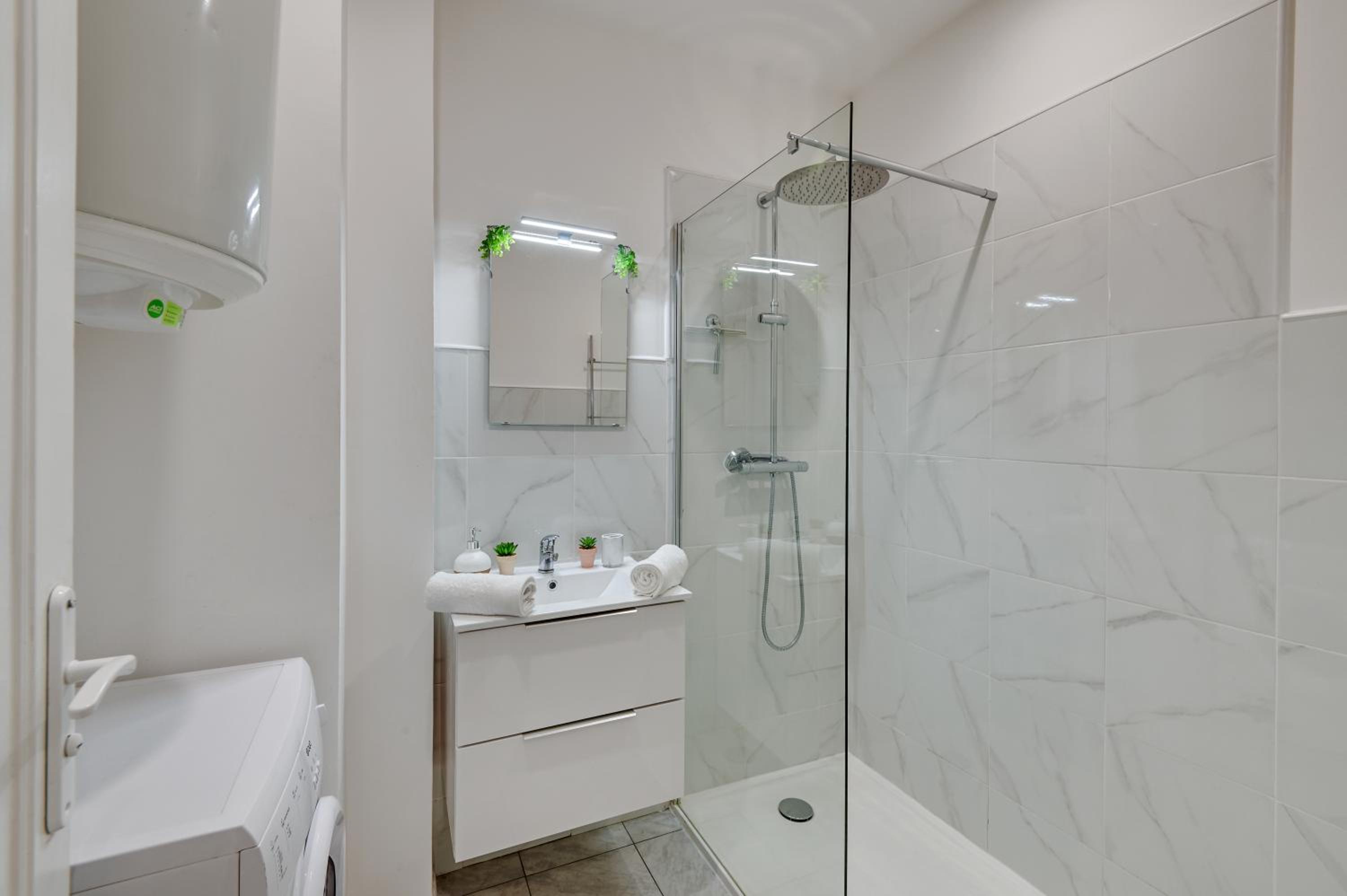- Luxury Appart Climatisé Plage -