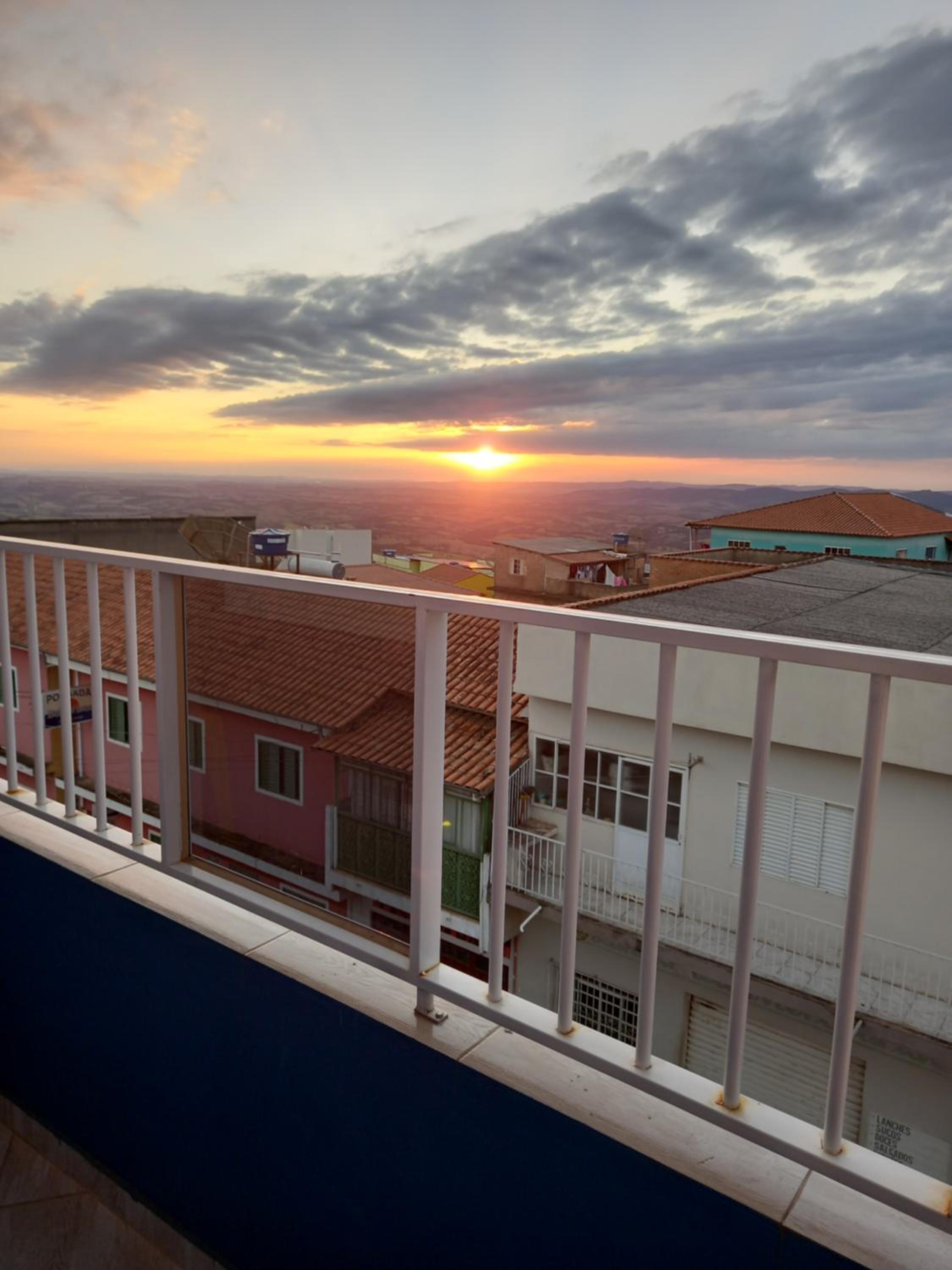 Apartamento avenida 04 com ar condicionado