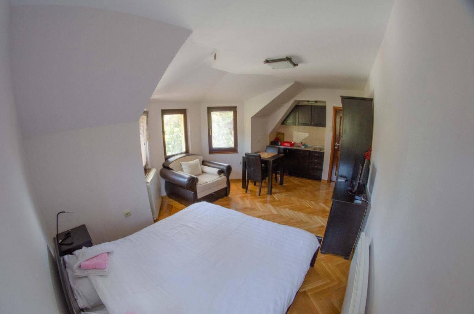 Vila Darija Zlatar - studio apartman br. 4 view 4