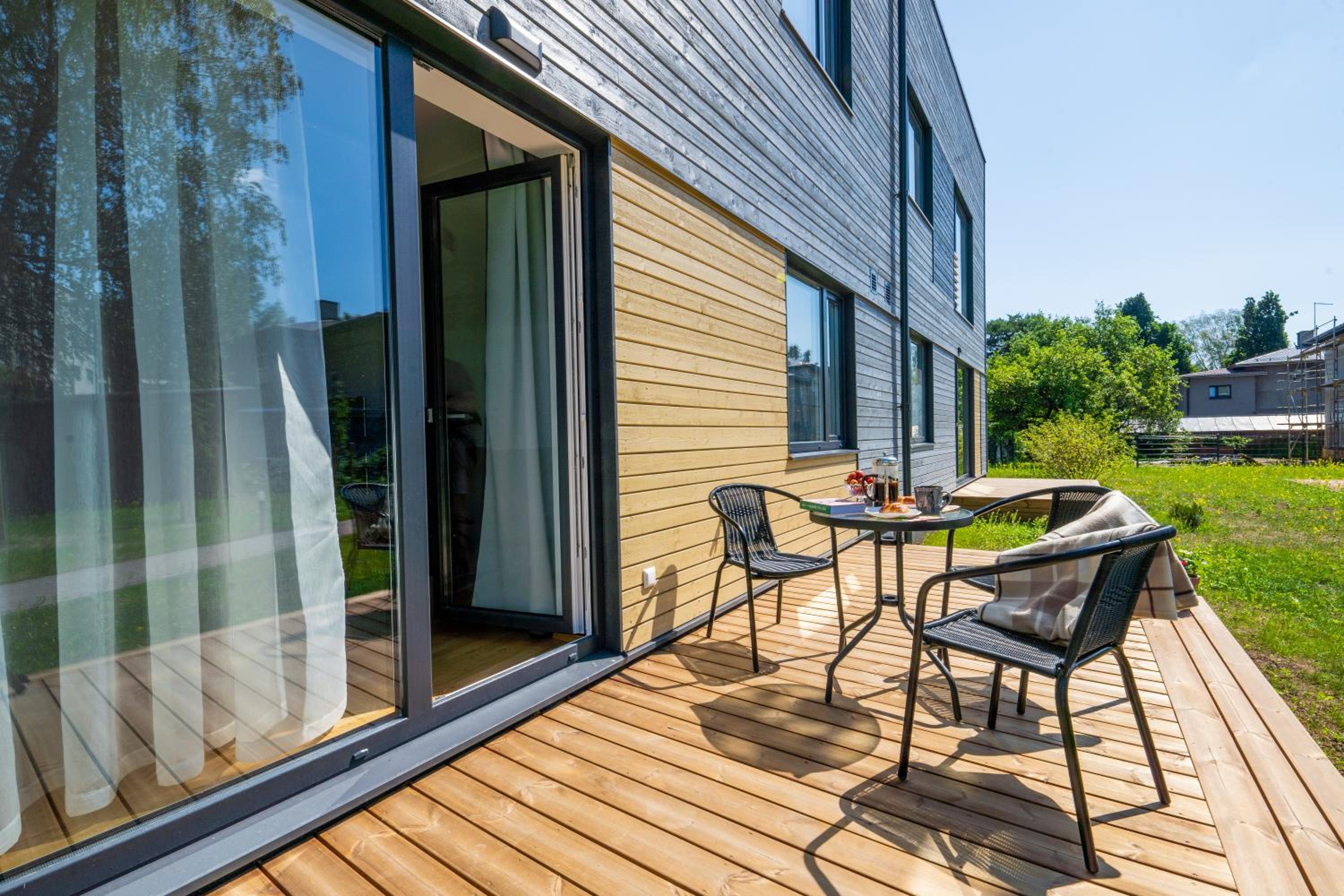 Delta Luxury Apartment with terrace view 2