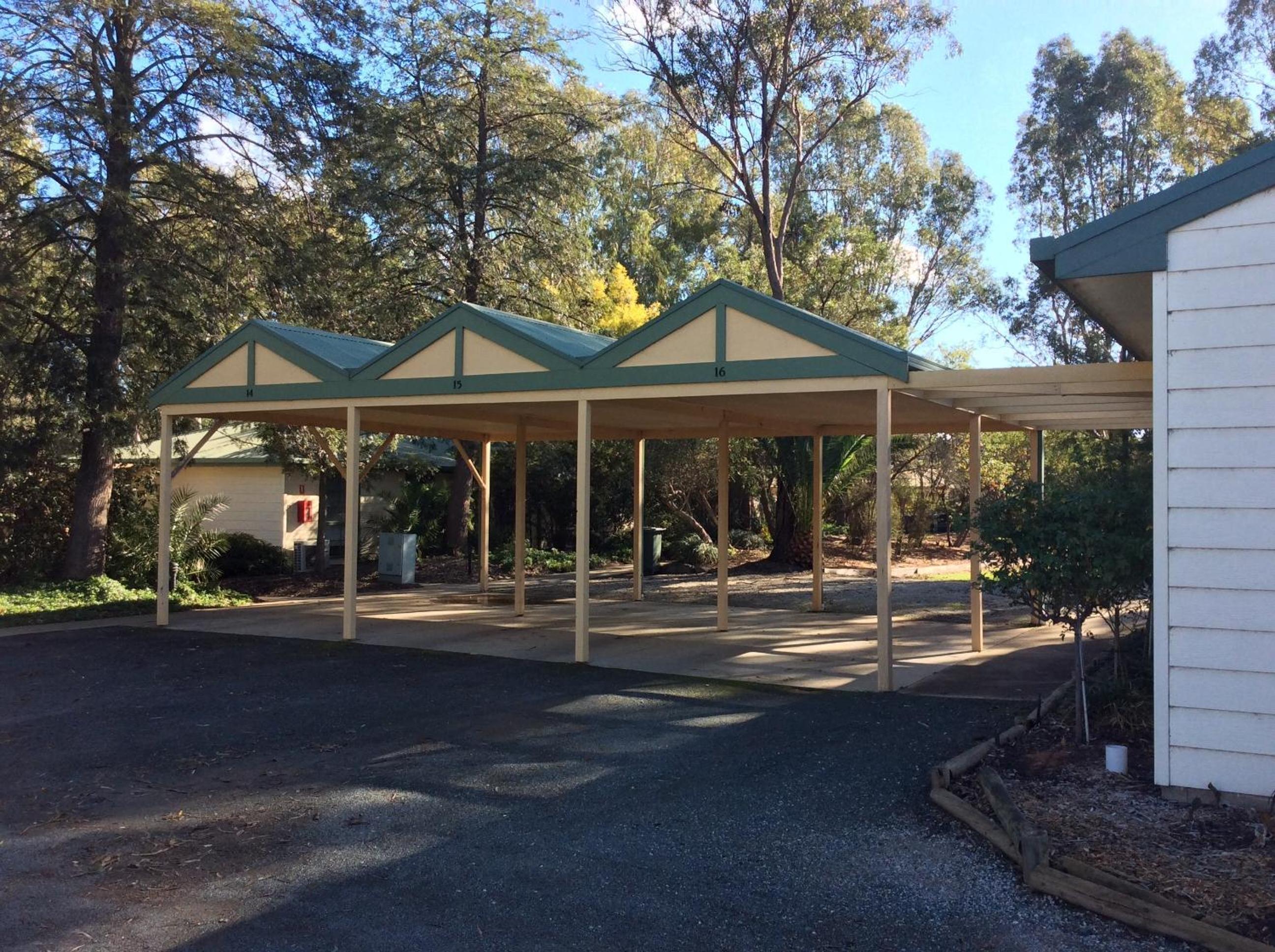 Winbi River Resort Holiday Rentals