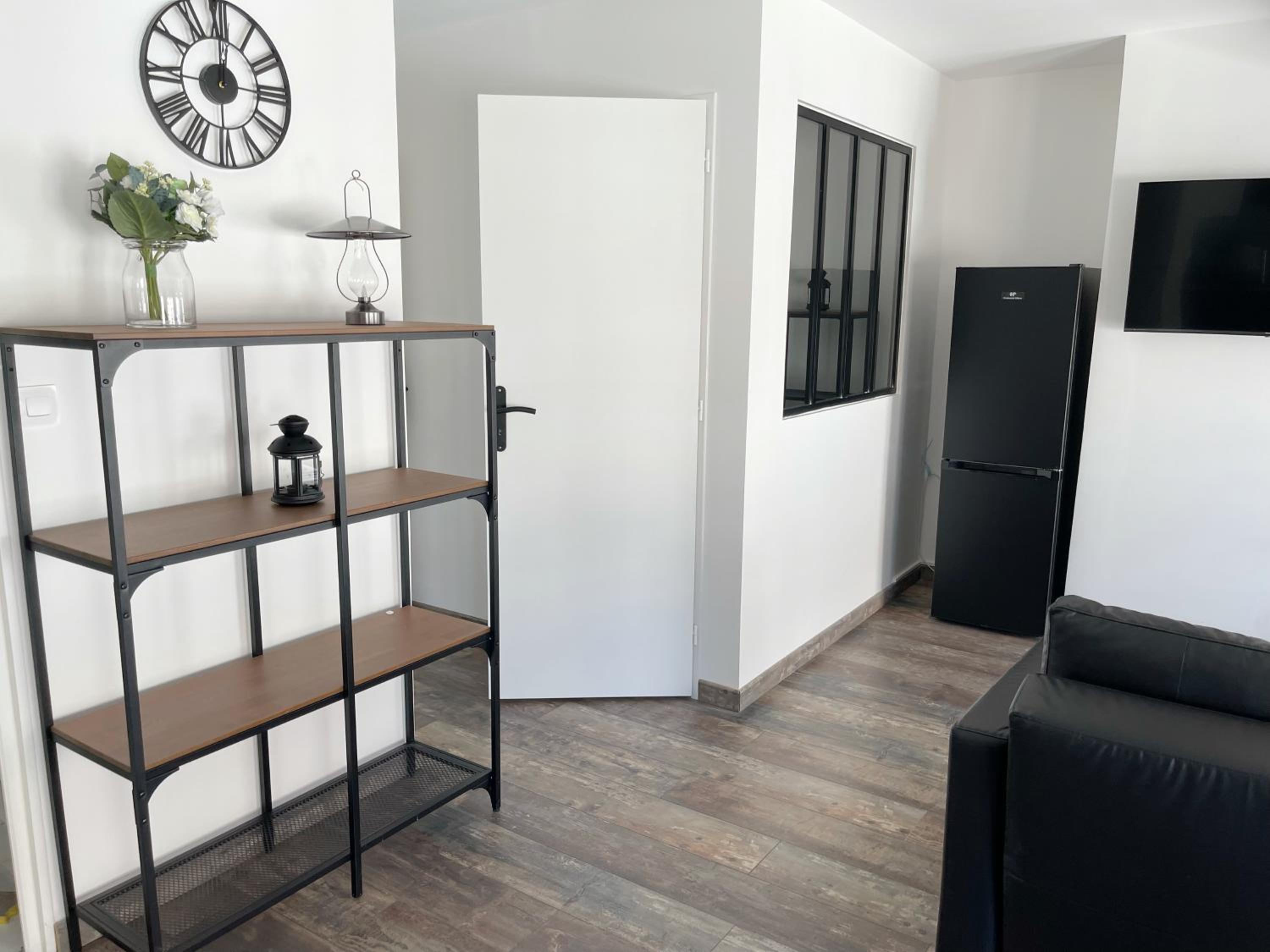 017 CHIC & COSY F2 53m2 HYPERCENTRE WIFI SMART TV NETFLIX