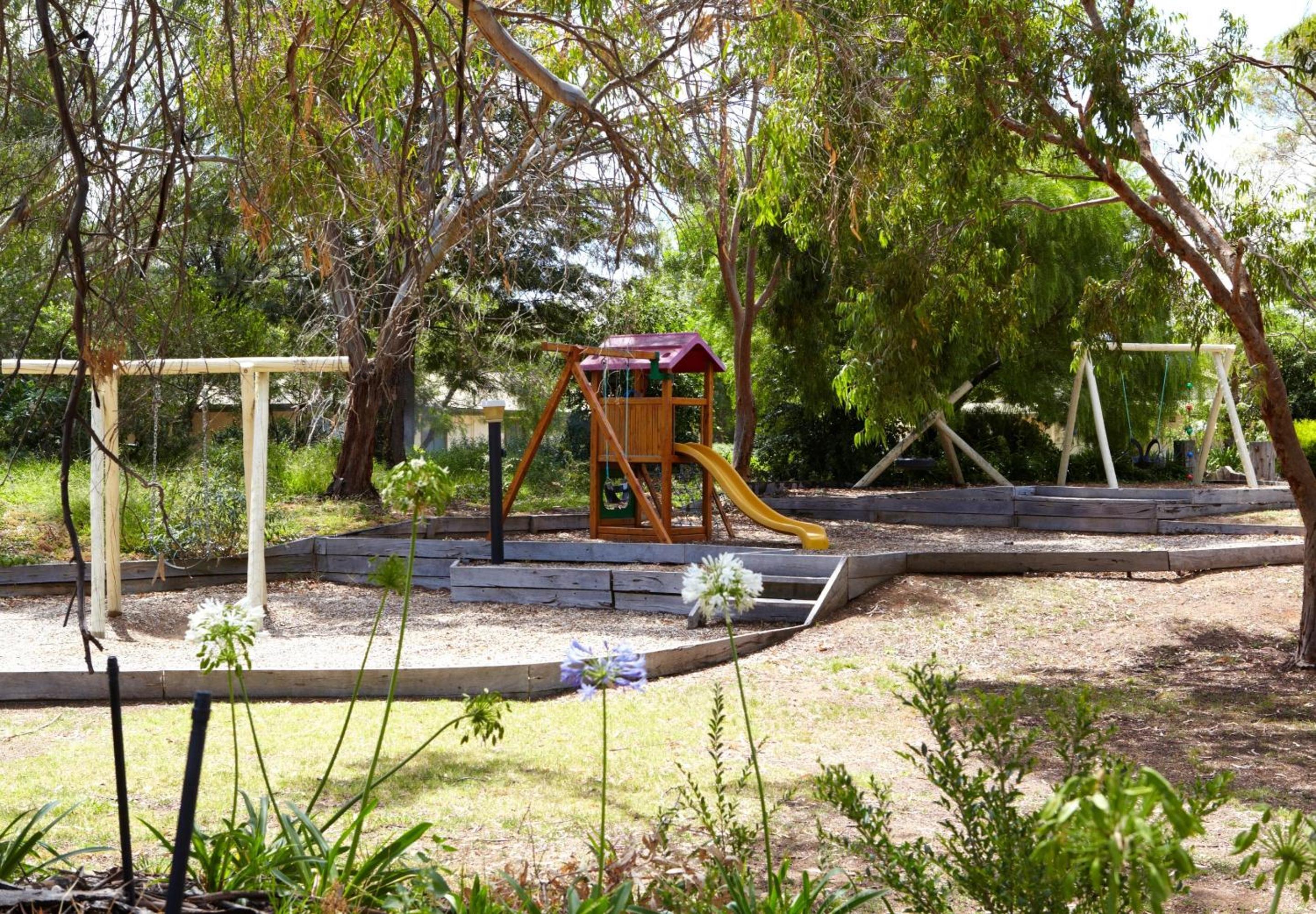 Winbi River Resort Holiday Rentals
