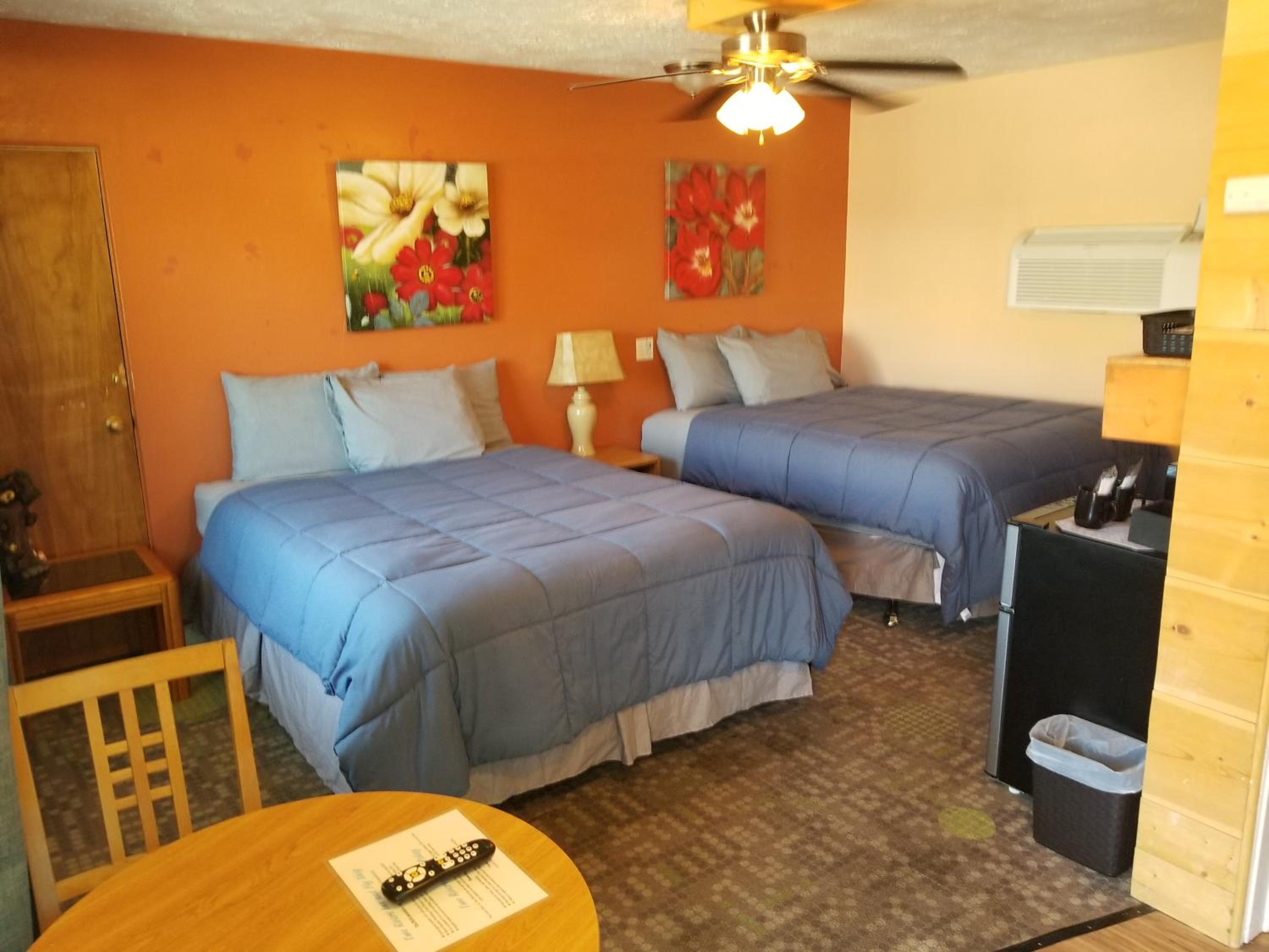 Two Rivers Inn