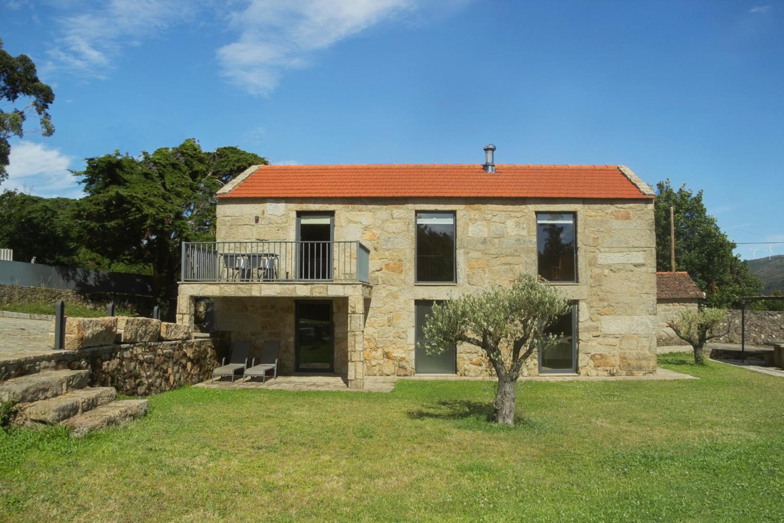 Casas d'Oliva view 2