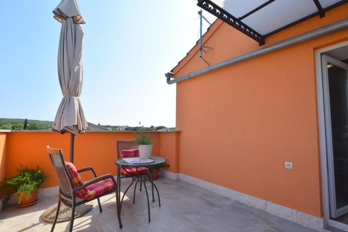 Apartments Vrdoljak view 3