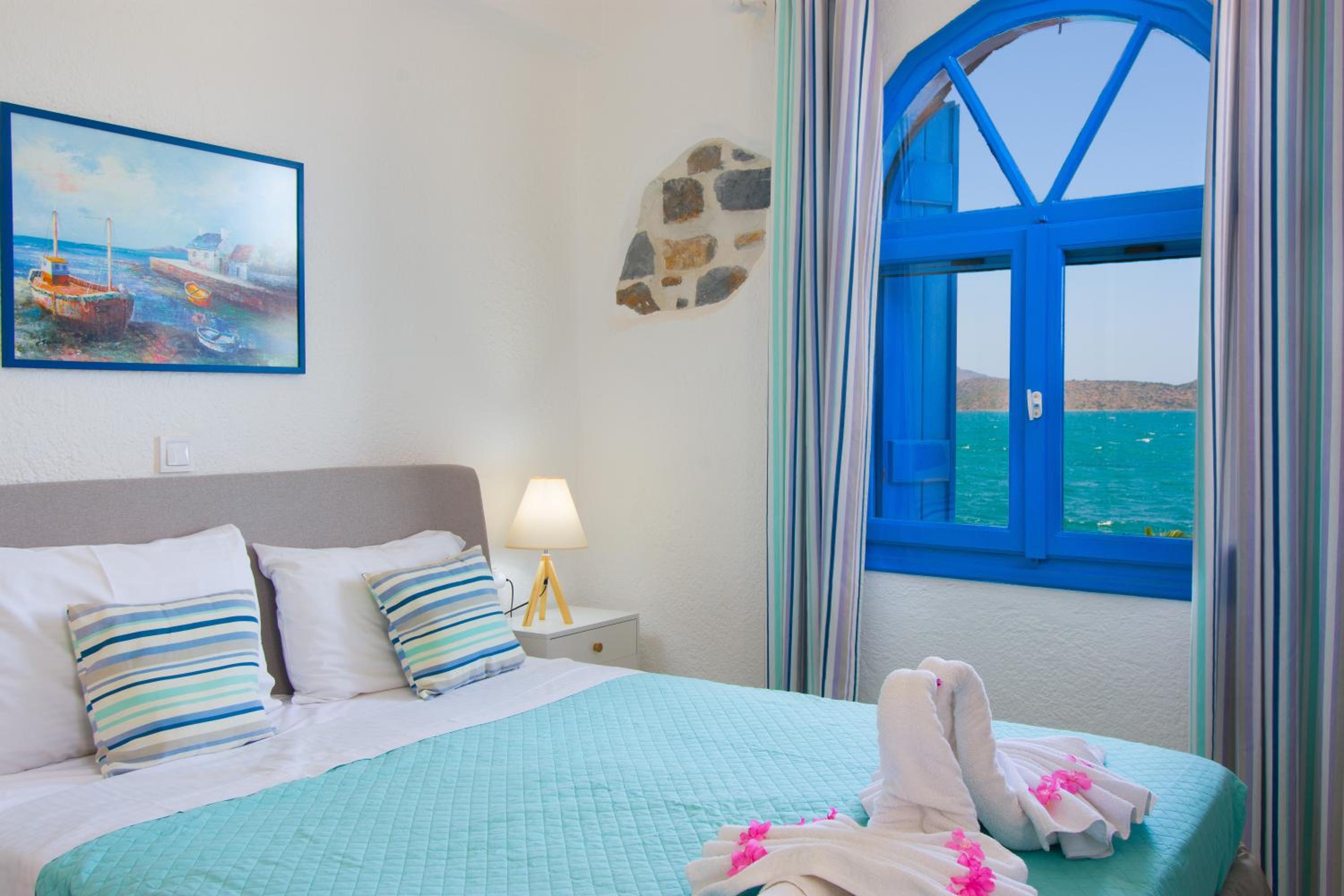 Eleftheria Sea Side Traditional House