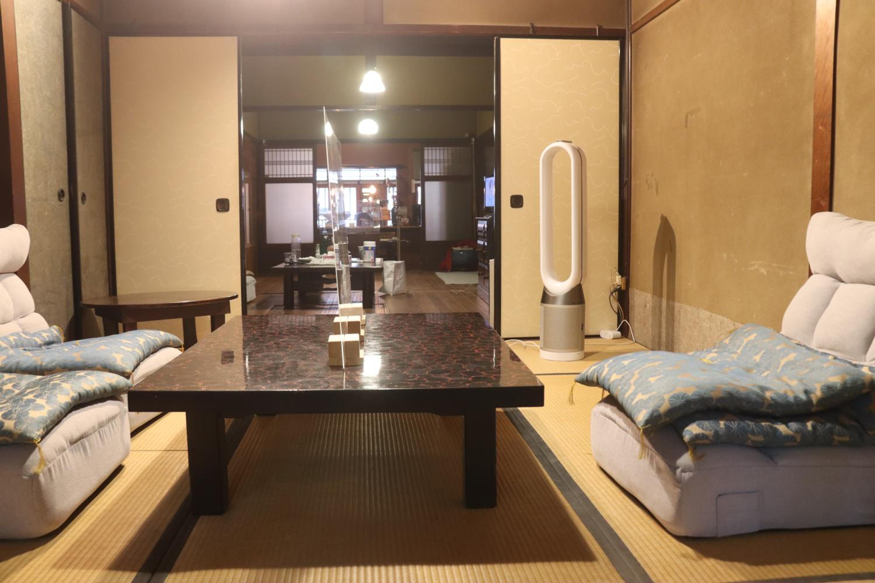 Gallery Nozawa Inn