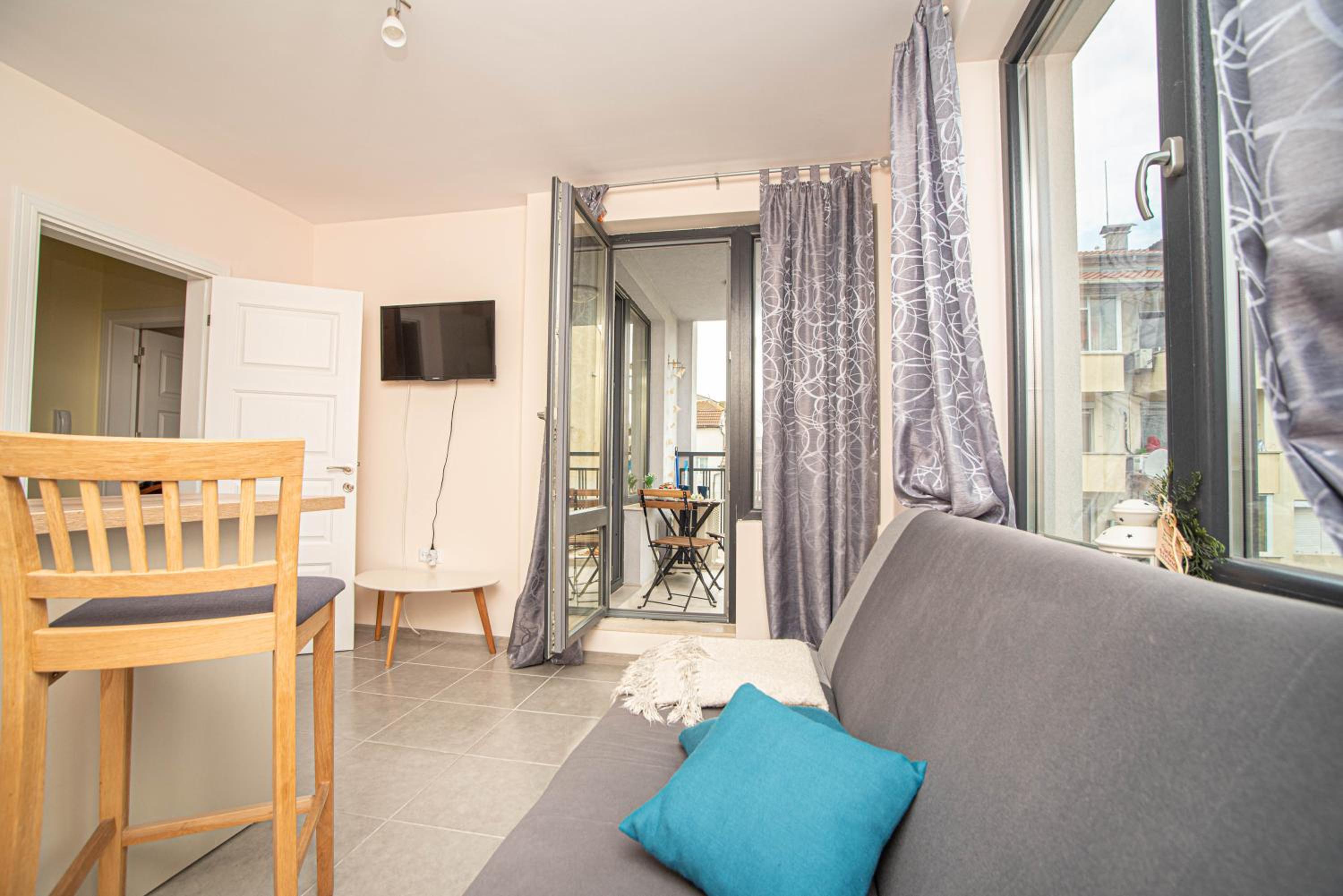 The Captain Be my guests! by RV Apartments