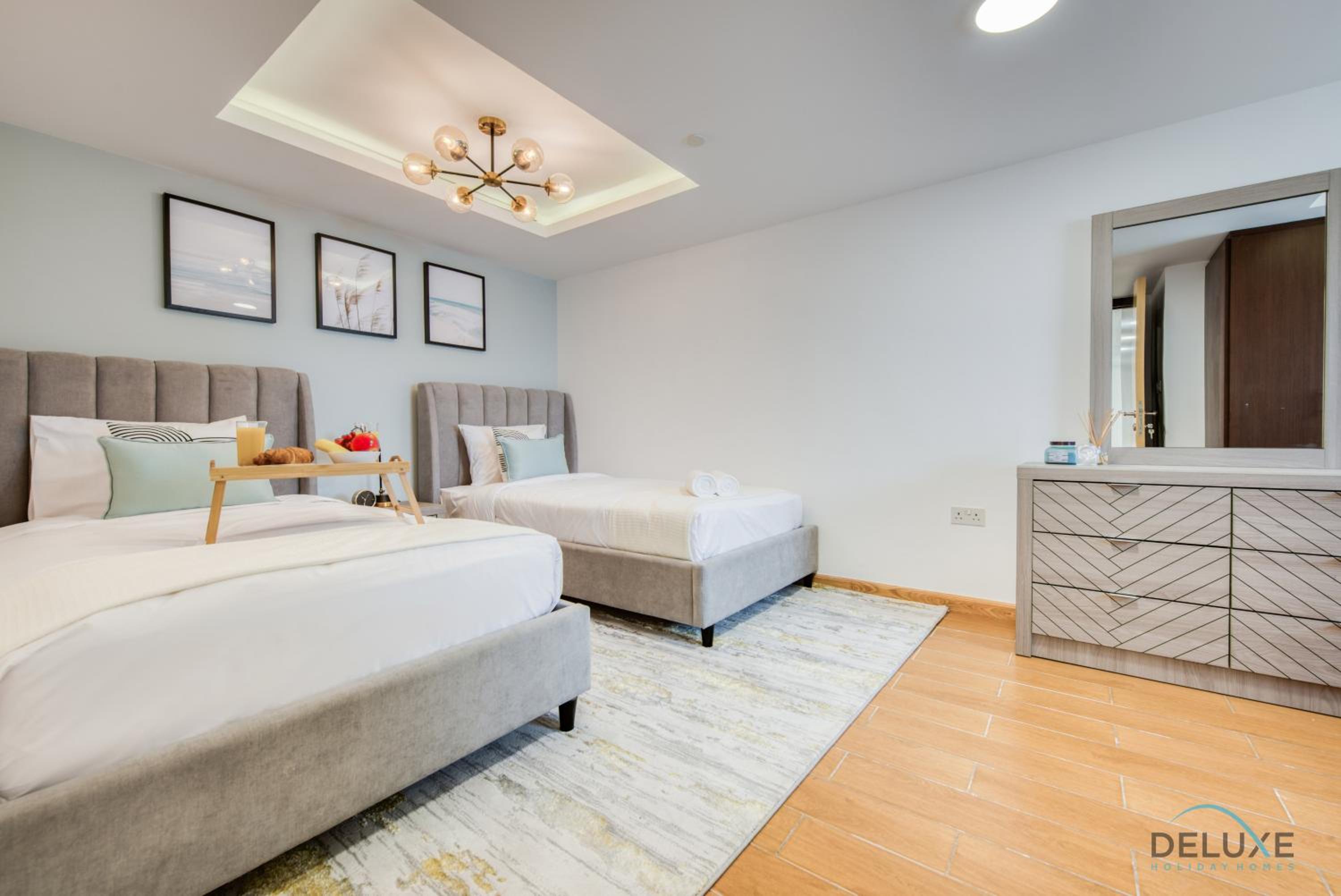 Outstanding 3BR at Sadaf 7 JBR by Deluxe Holiday Homes