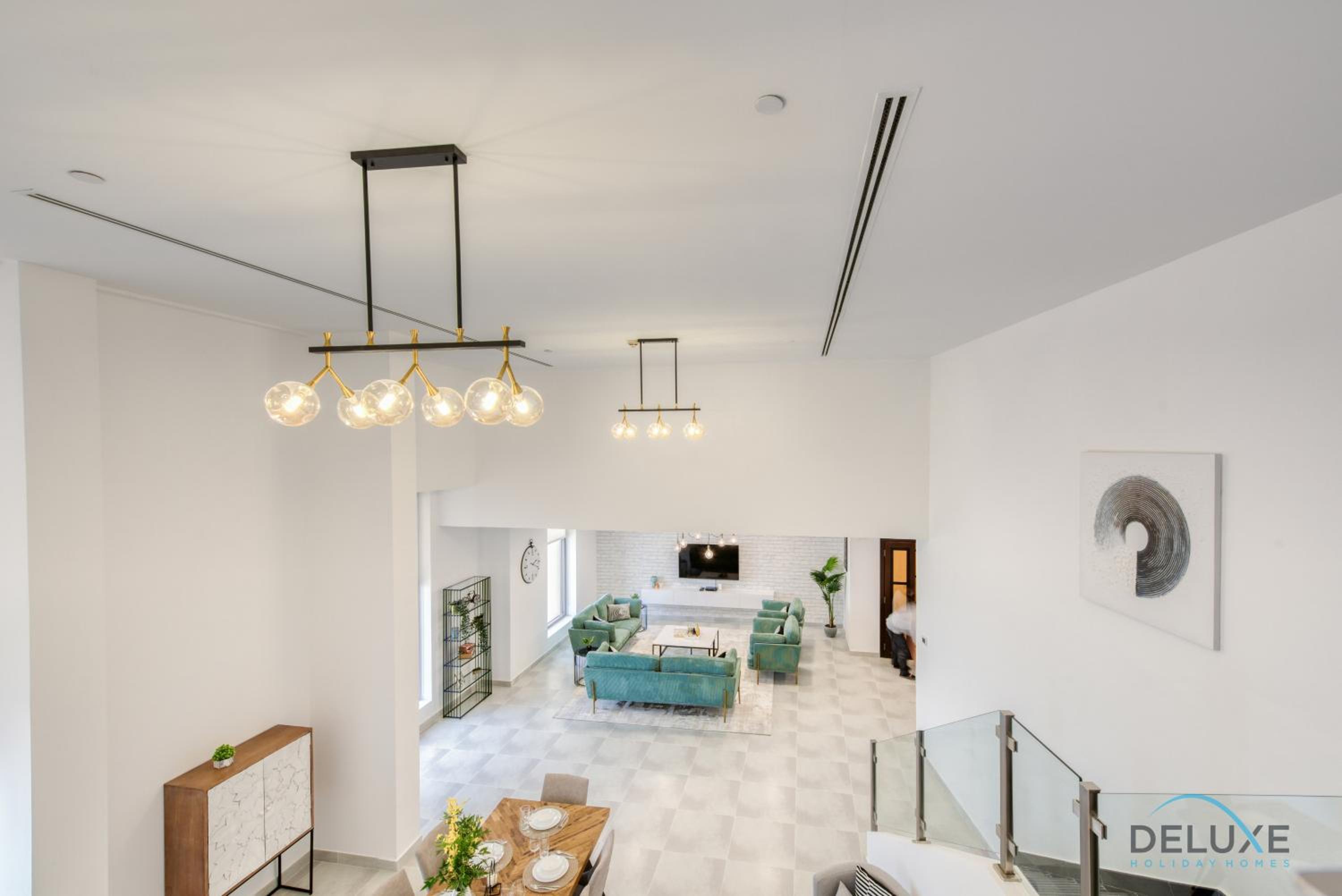 Outstanding 3BR at Sadaf 7 JBR by Deluxe Holiday Homes