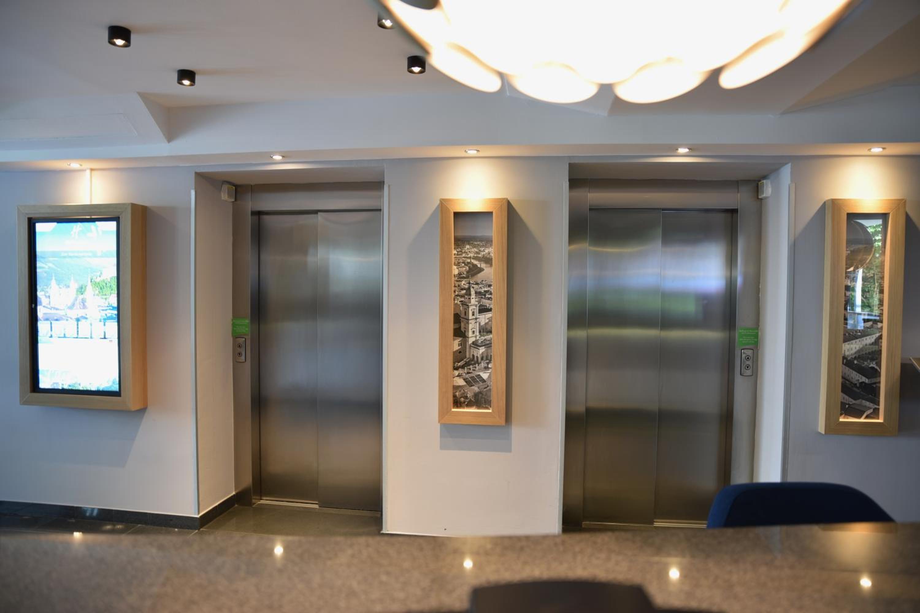Salzburg Vacations - Holiday Inn - Salzburg City, an IHG Hotel - Property Image 2