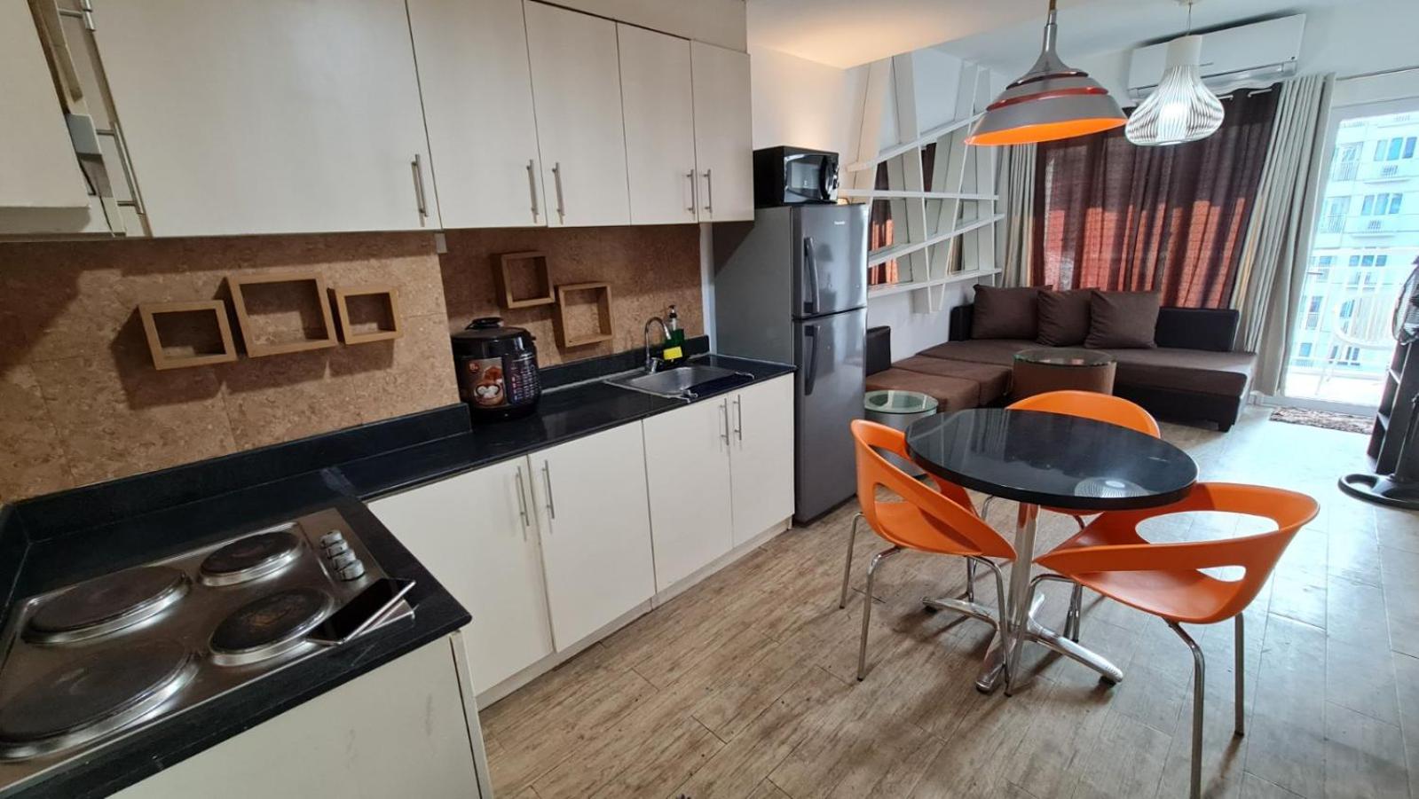 Sea Residences - Condo R Us photo 4