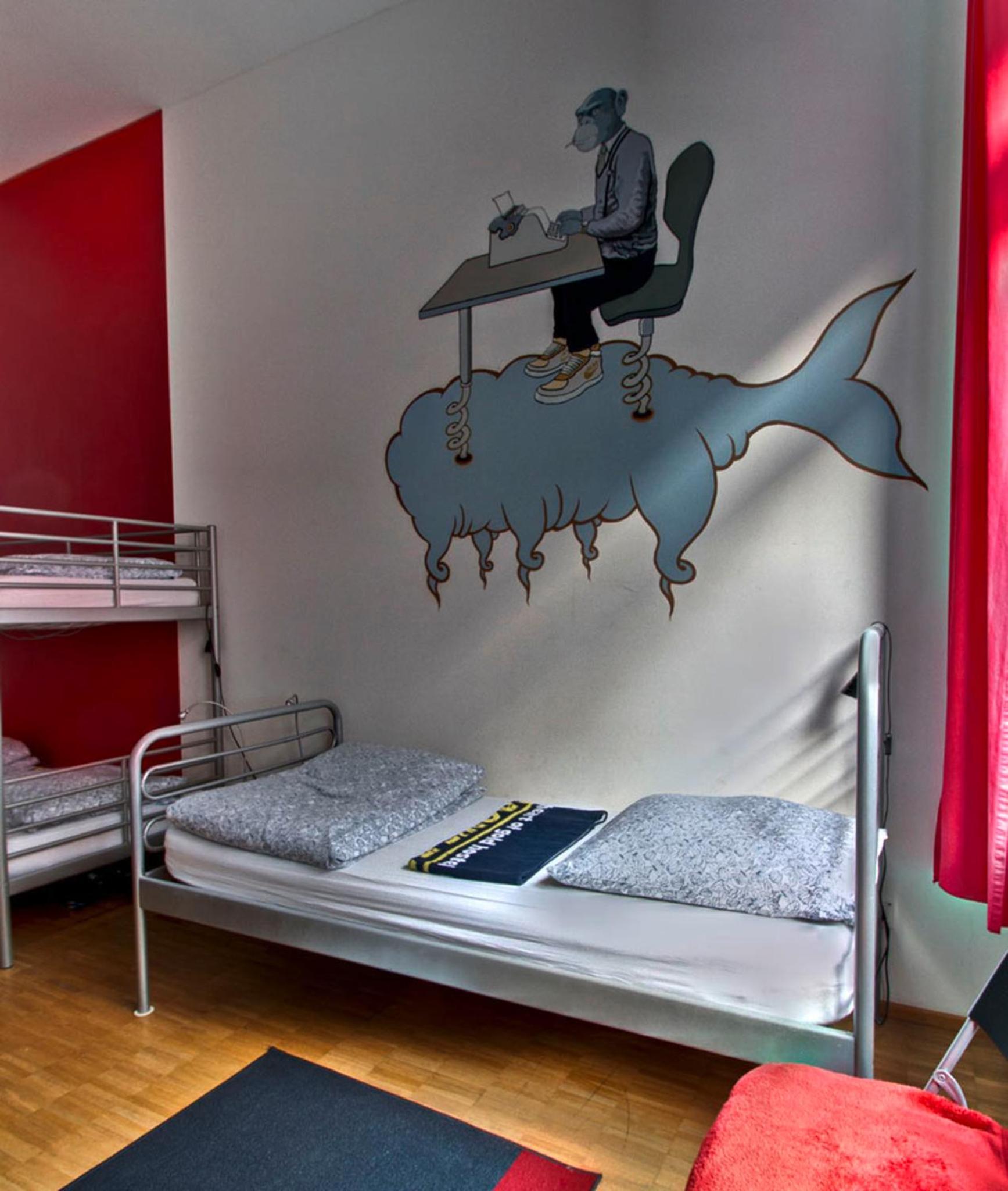 Heart of Gold Hostel & Capsules Berlin