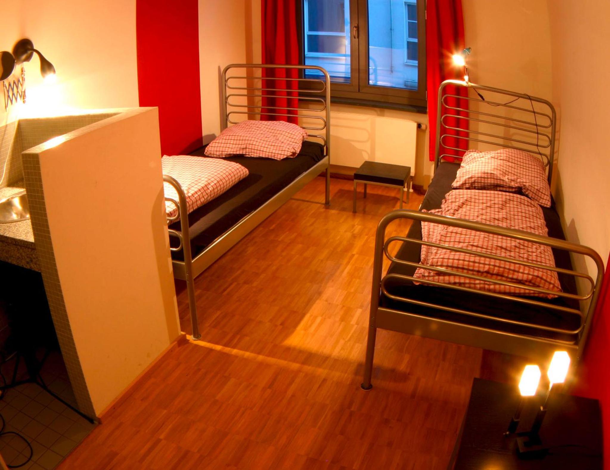 Heart of Gold Hostel & Capsules Berlin