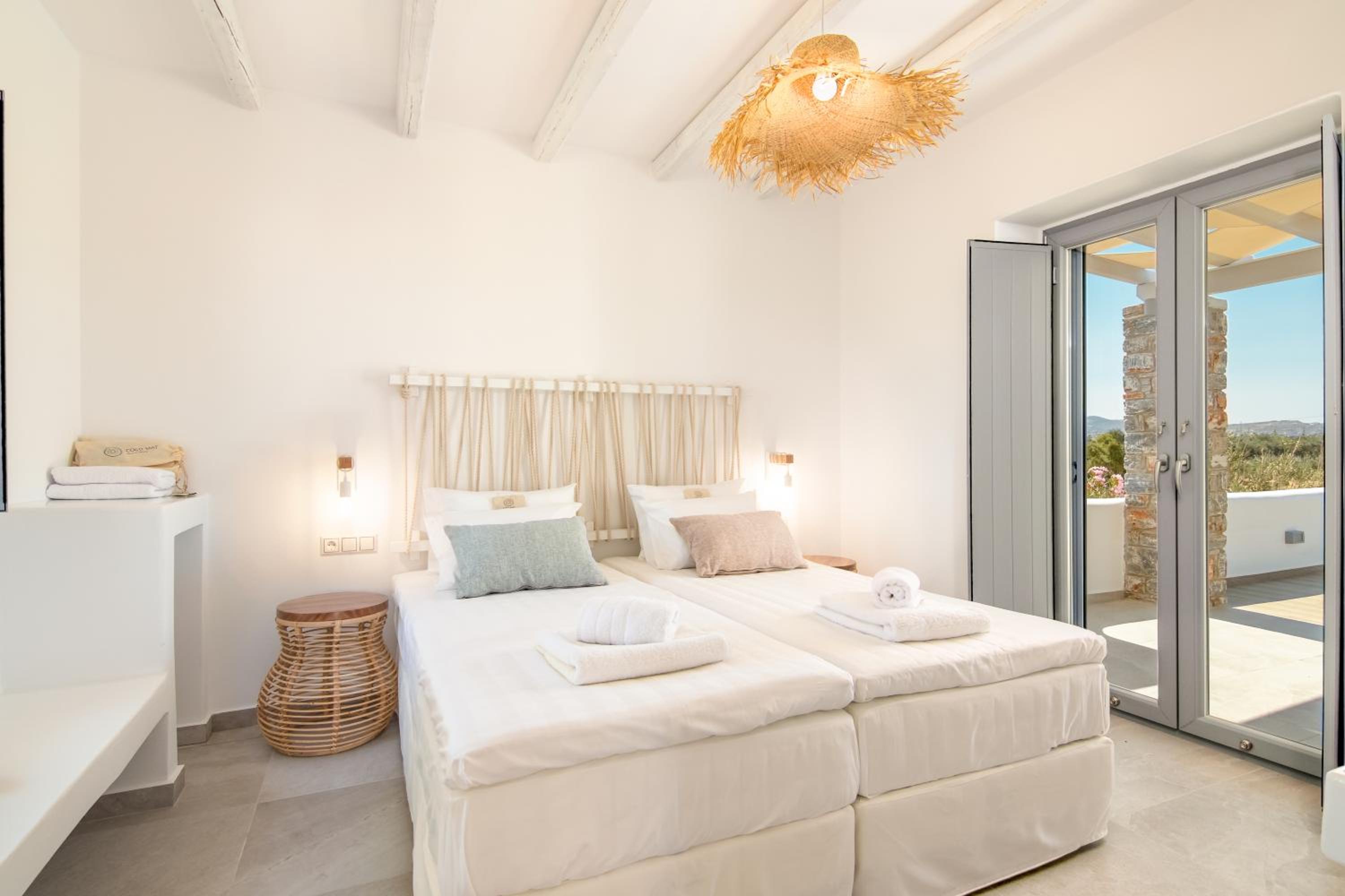 Isalos Villas with private pool photo 2