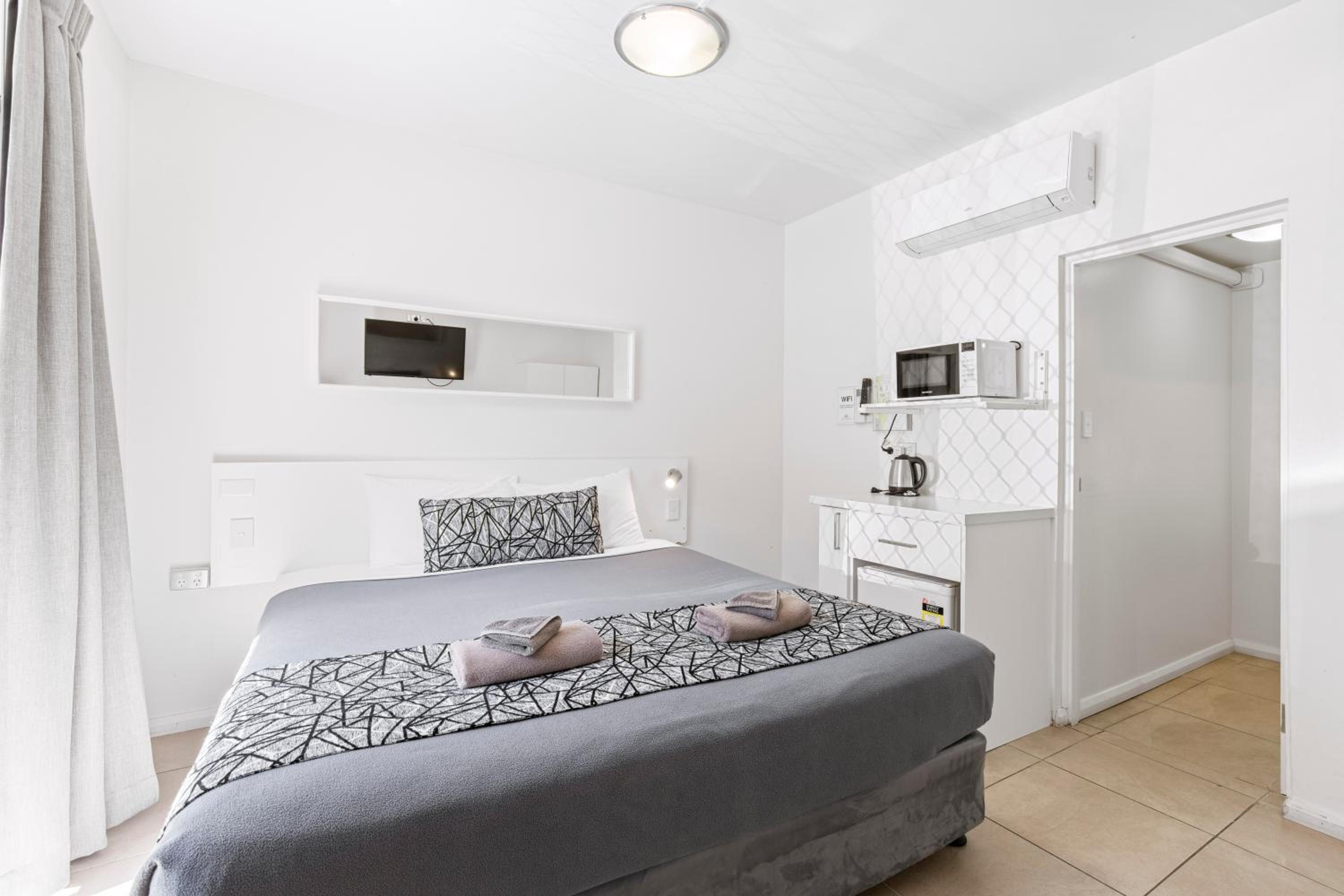 Surf Beach Motel Coffs