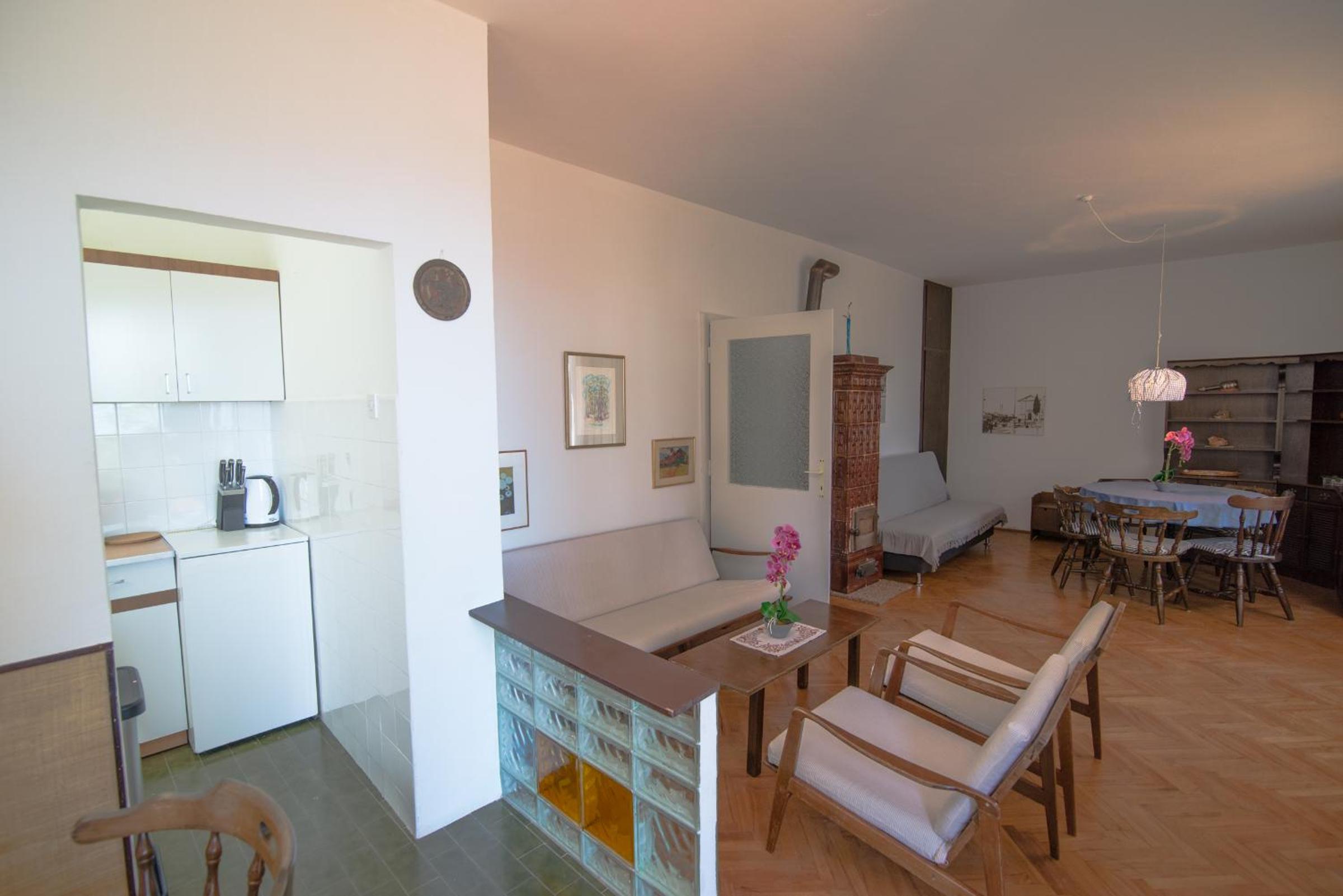 Villa Garina 1 view 5