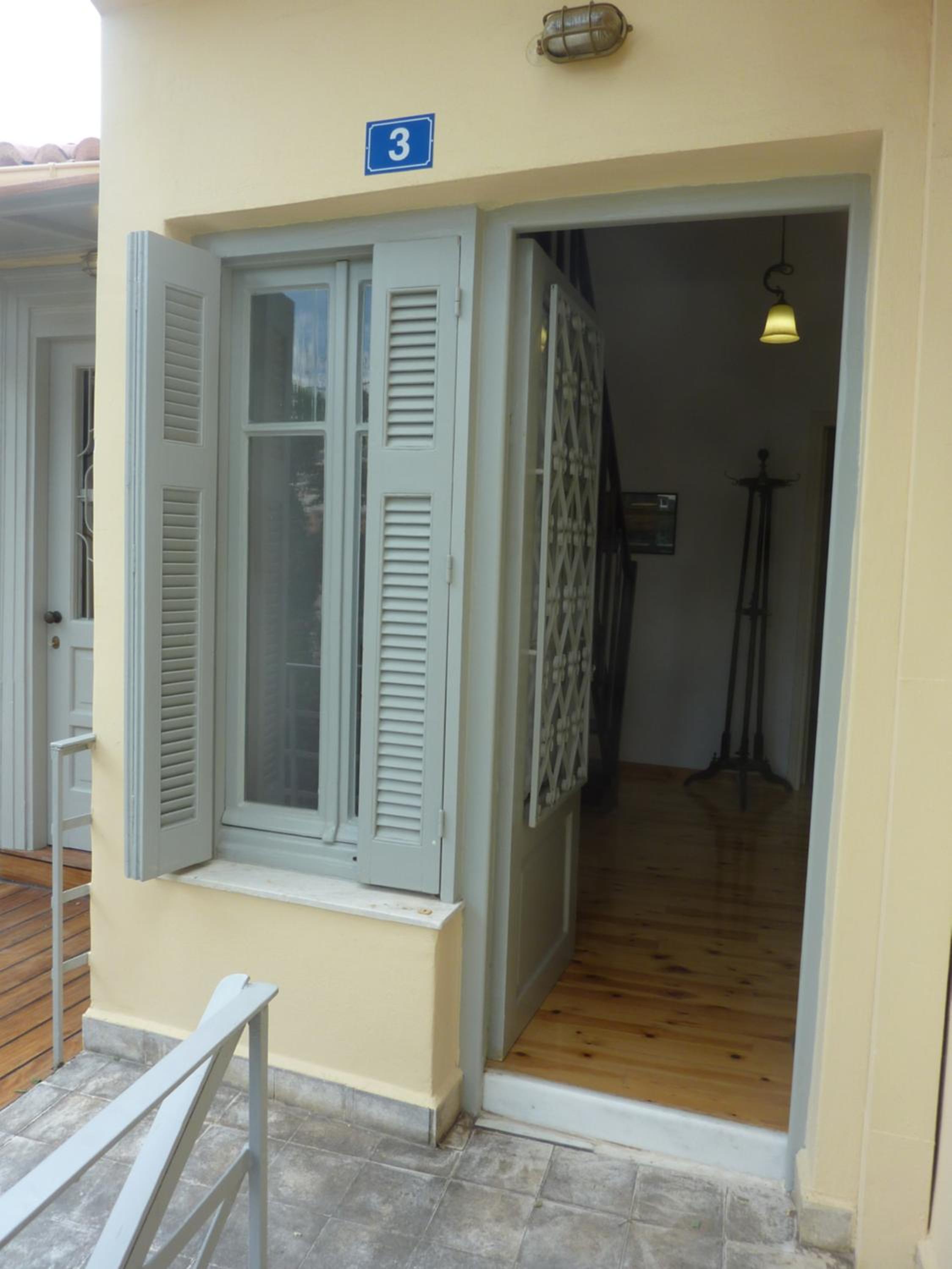 A Painter's House in Plaka