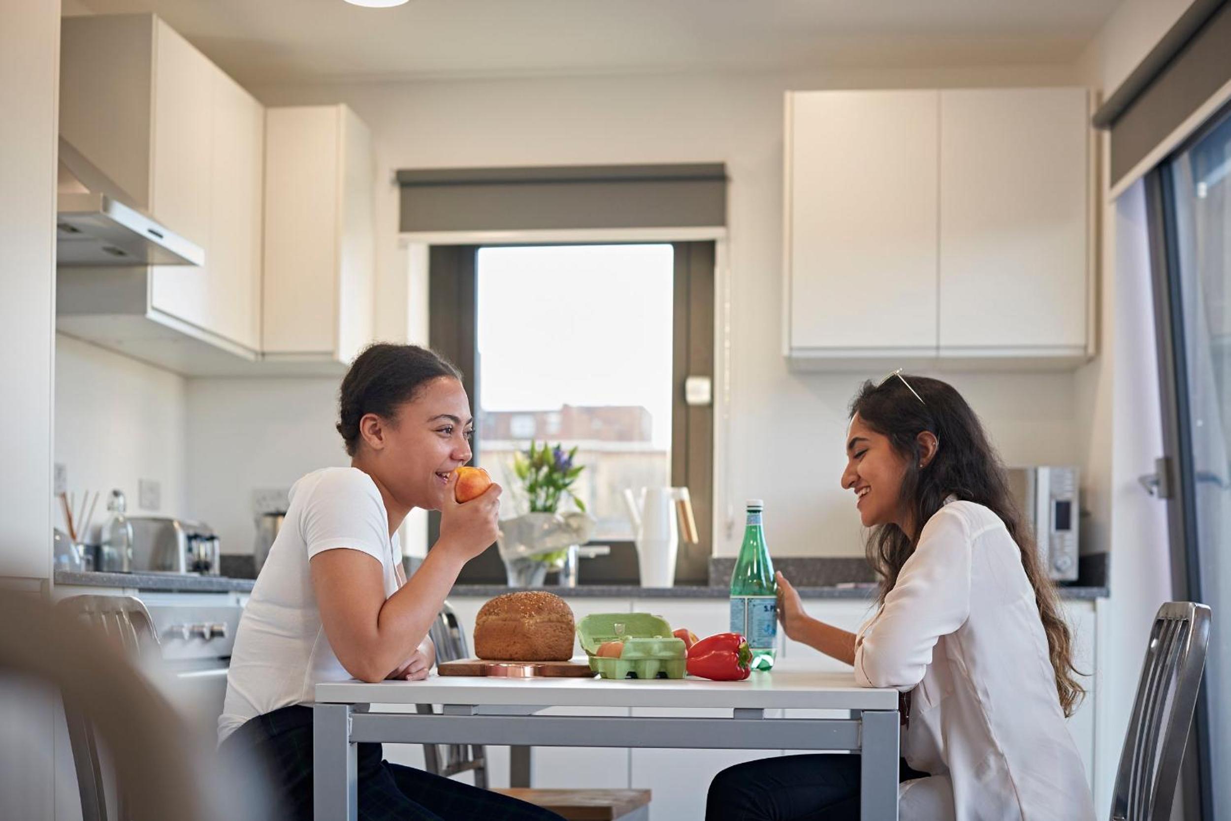 For Students Only Chic Studios and Ensuites at Chapter Highbury II in London