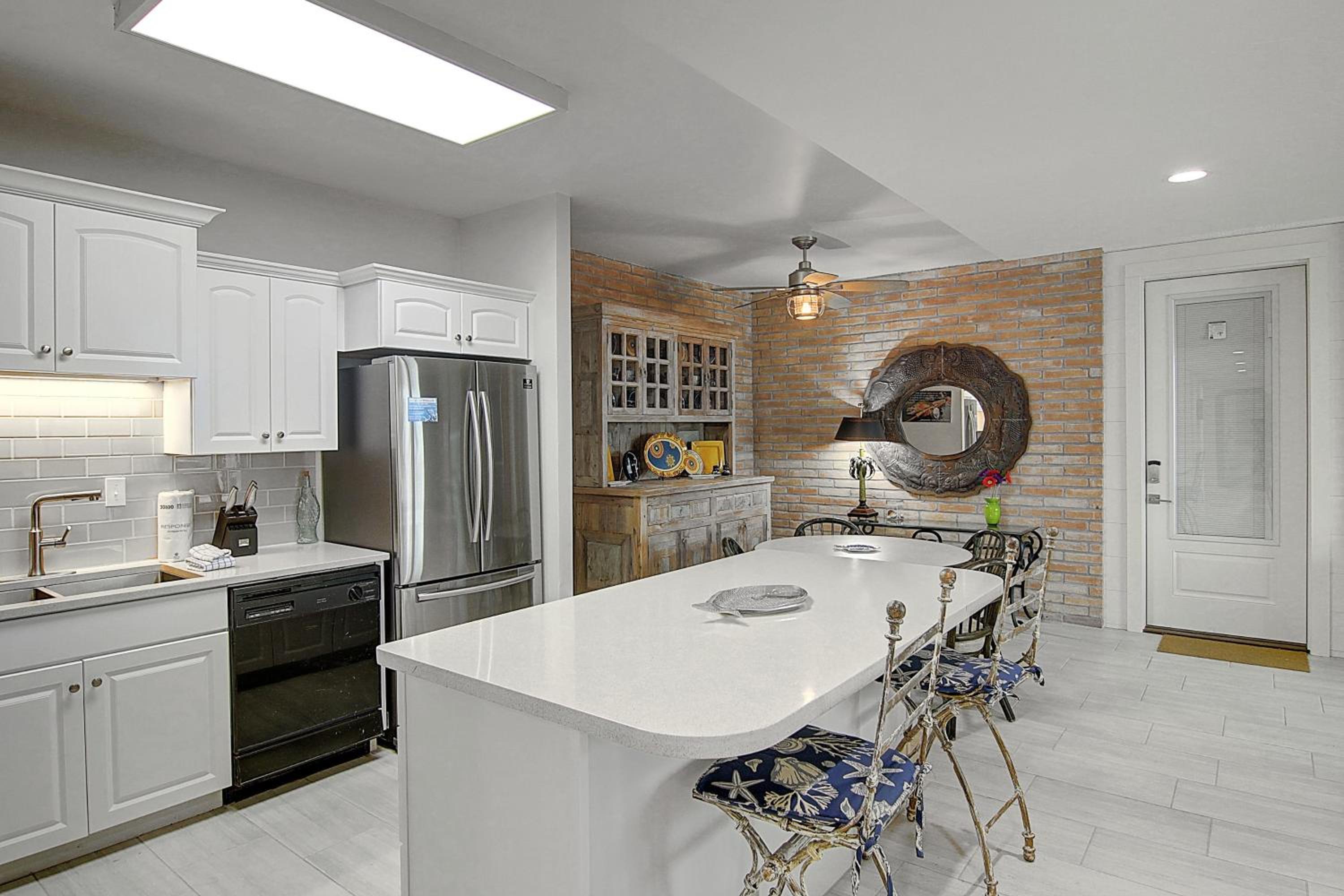 Channelview CV105