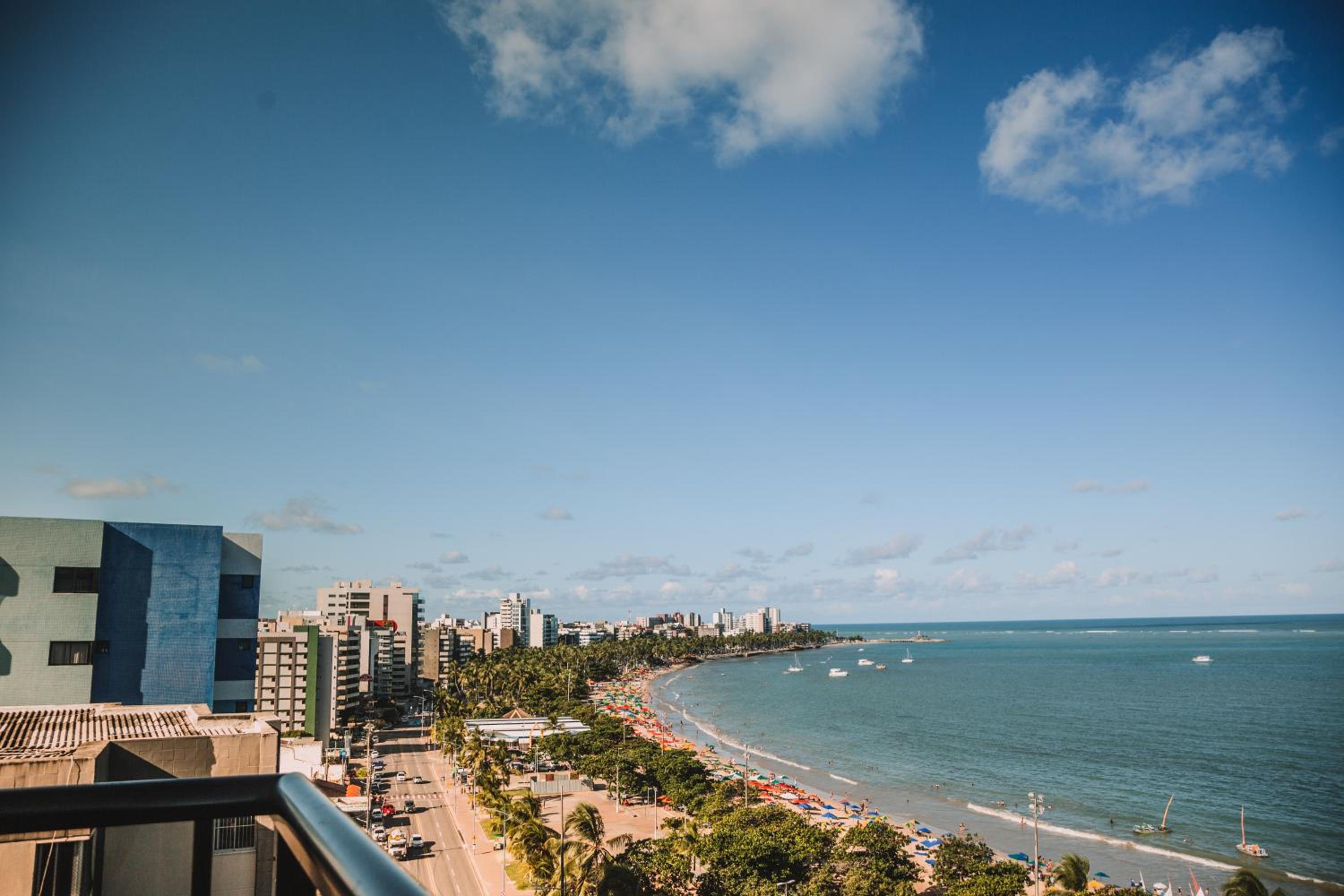 NEO 2 Beira Mar Praia Pajuçara