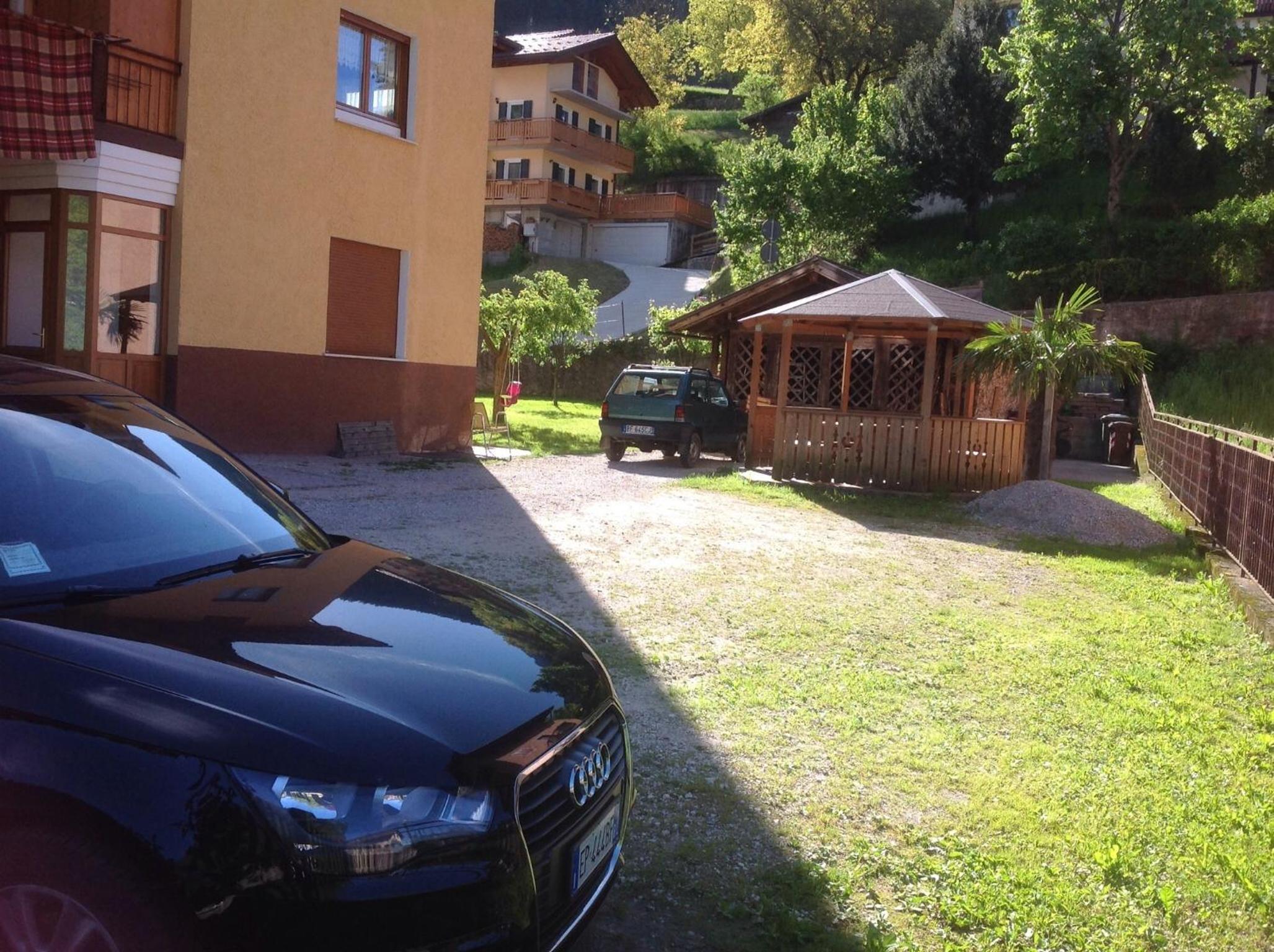 Photo 18