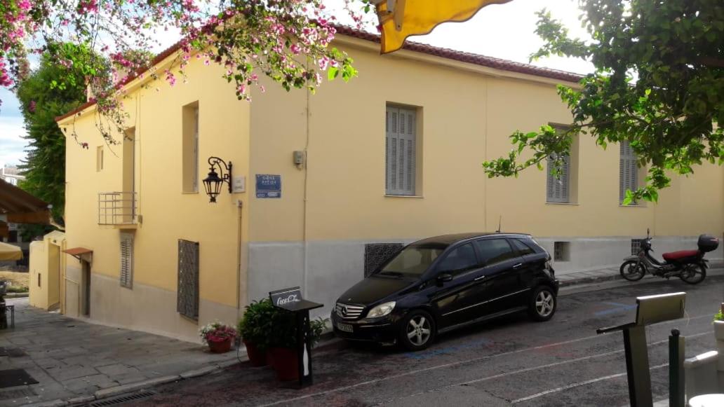 A Painter's House in Plaka
