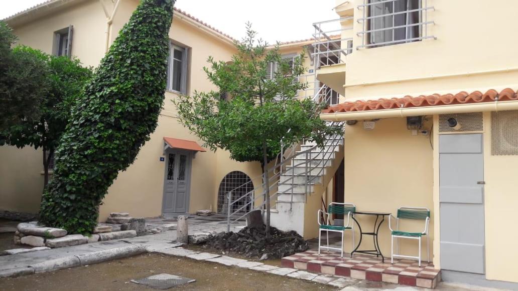 A Painter's House in Plaka