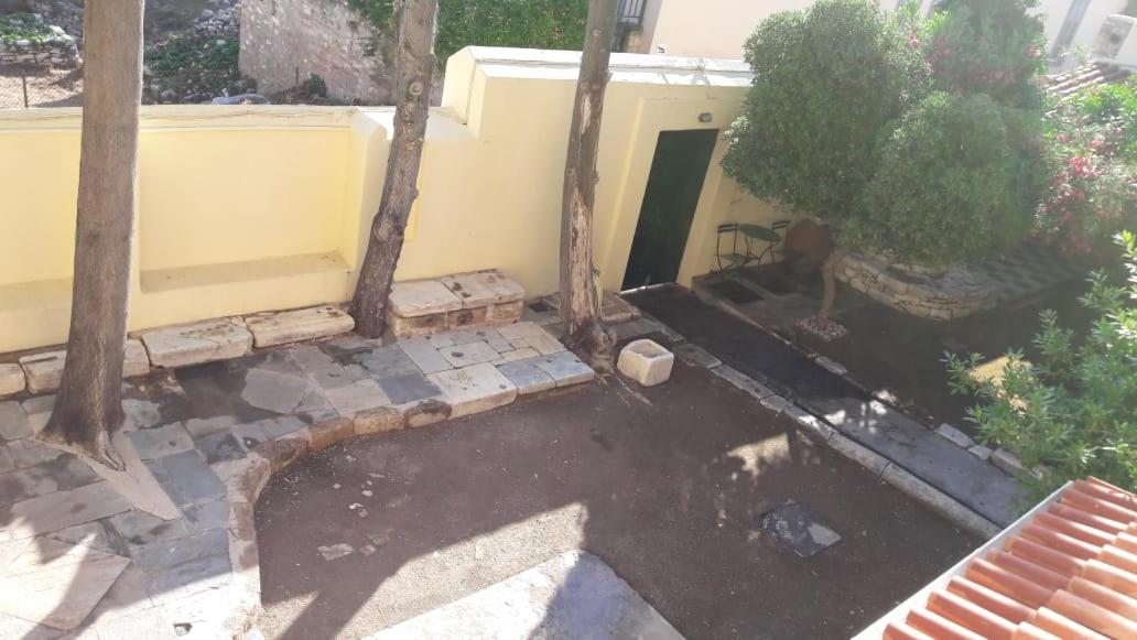 A Painter's House in Plaka