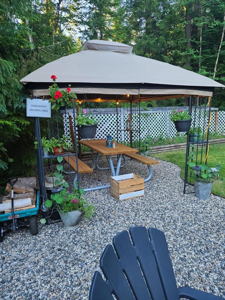 Grizzly Paw B&B