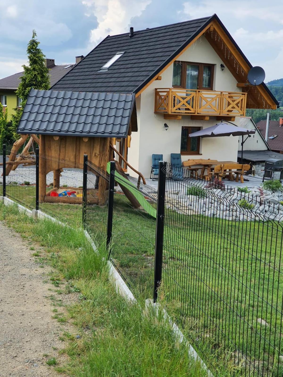 Domek na wzgórzu view 5