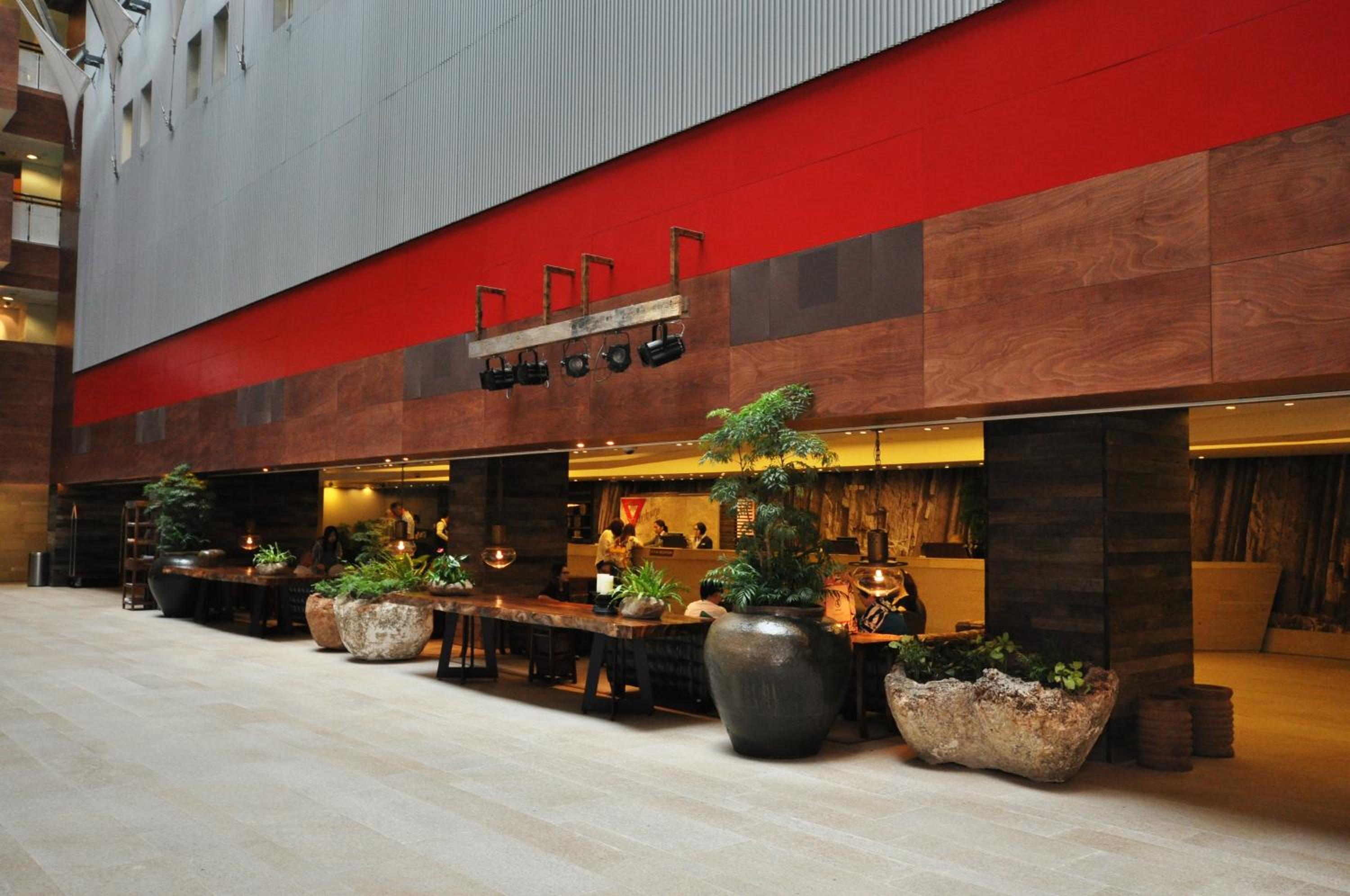 The Salisbury - YMCA of Hong Kong