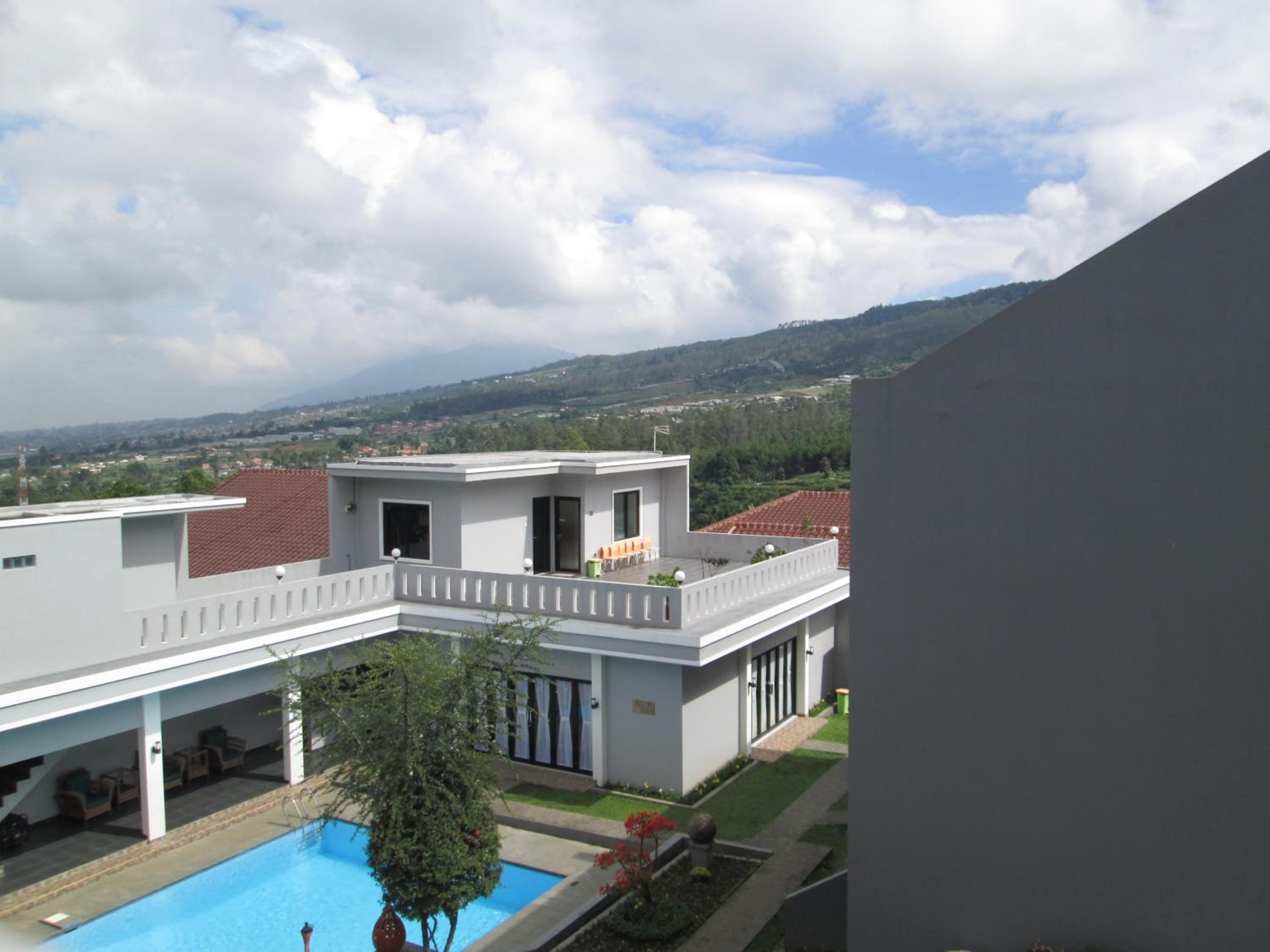 Osmond Villa Resort