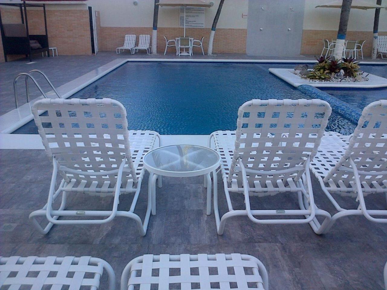 Tucacas Beach Hotel