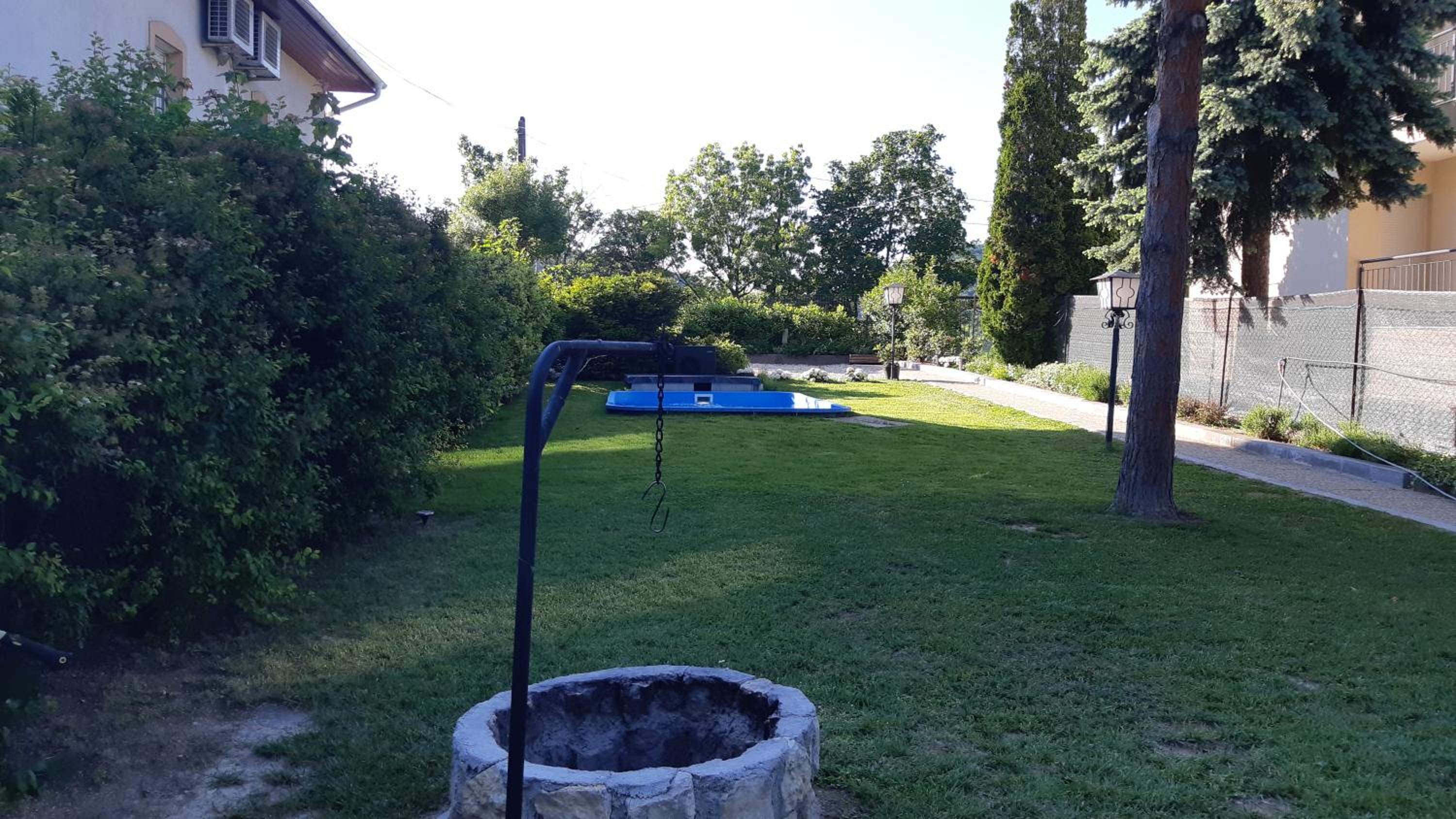 Photo 34