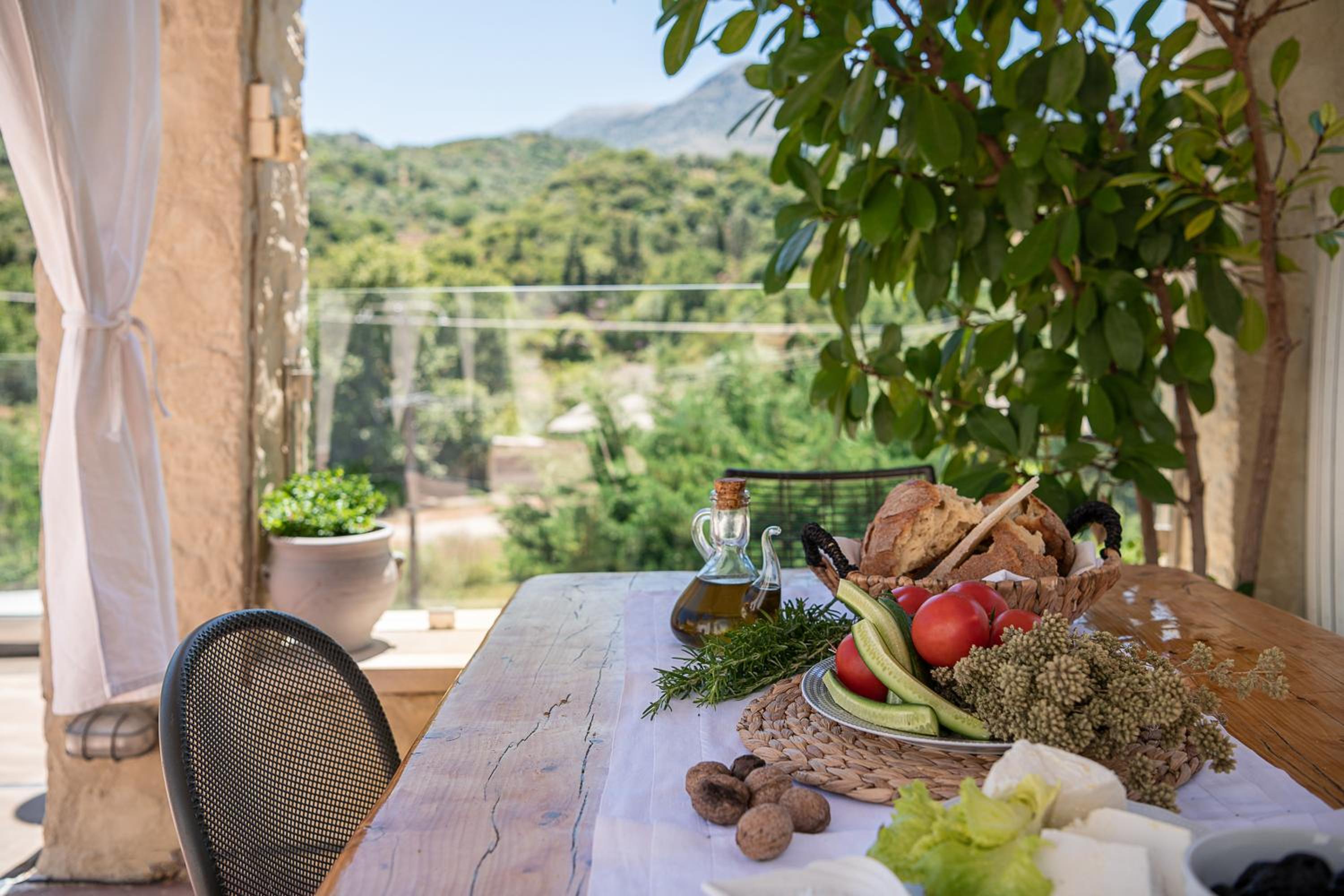Verekinthos Villas - Pool, Hot Tub, BBQ, Kids Playground, Stunning Mountain Views view 5