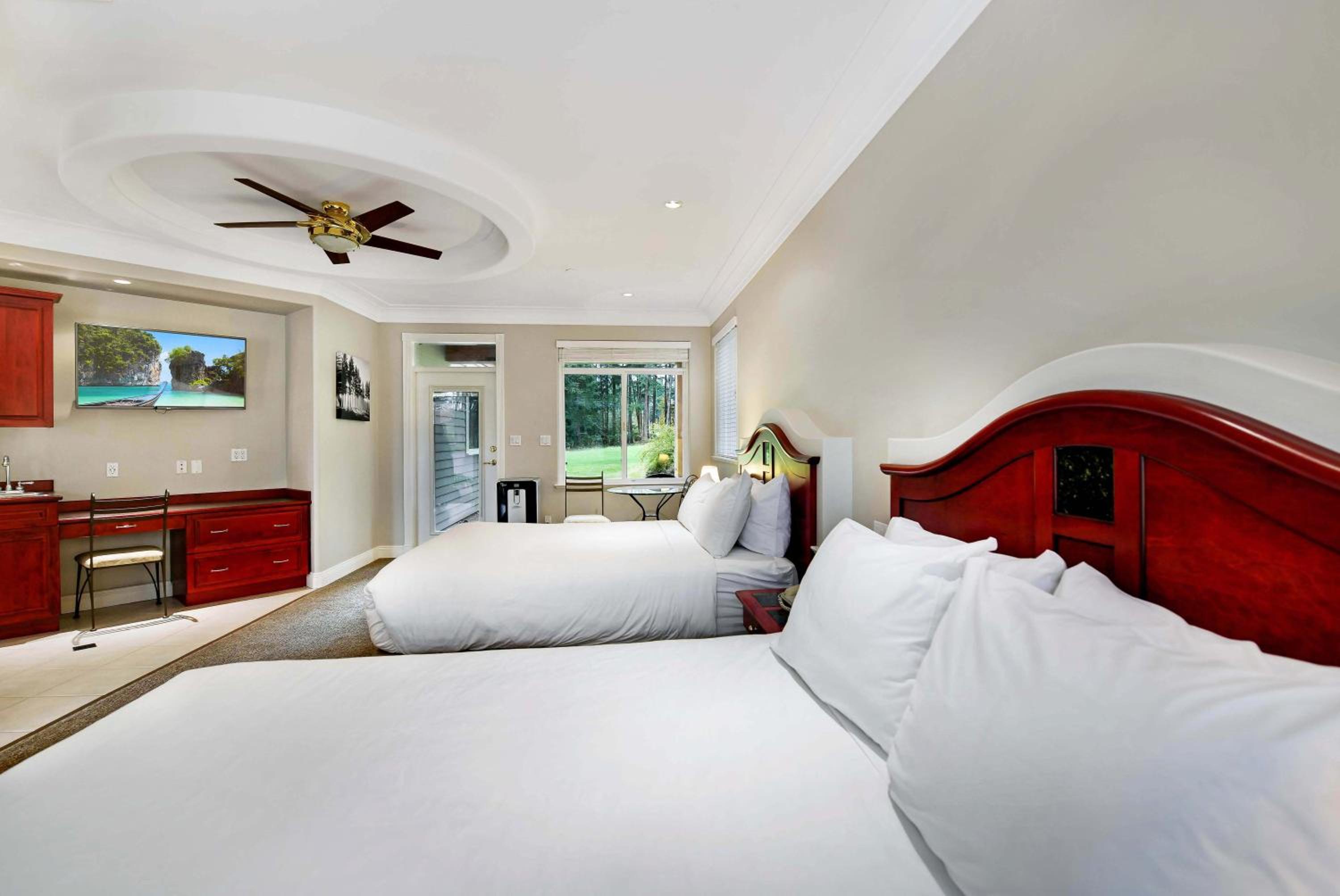 Crown Isle Resort & Golf Community