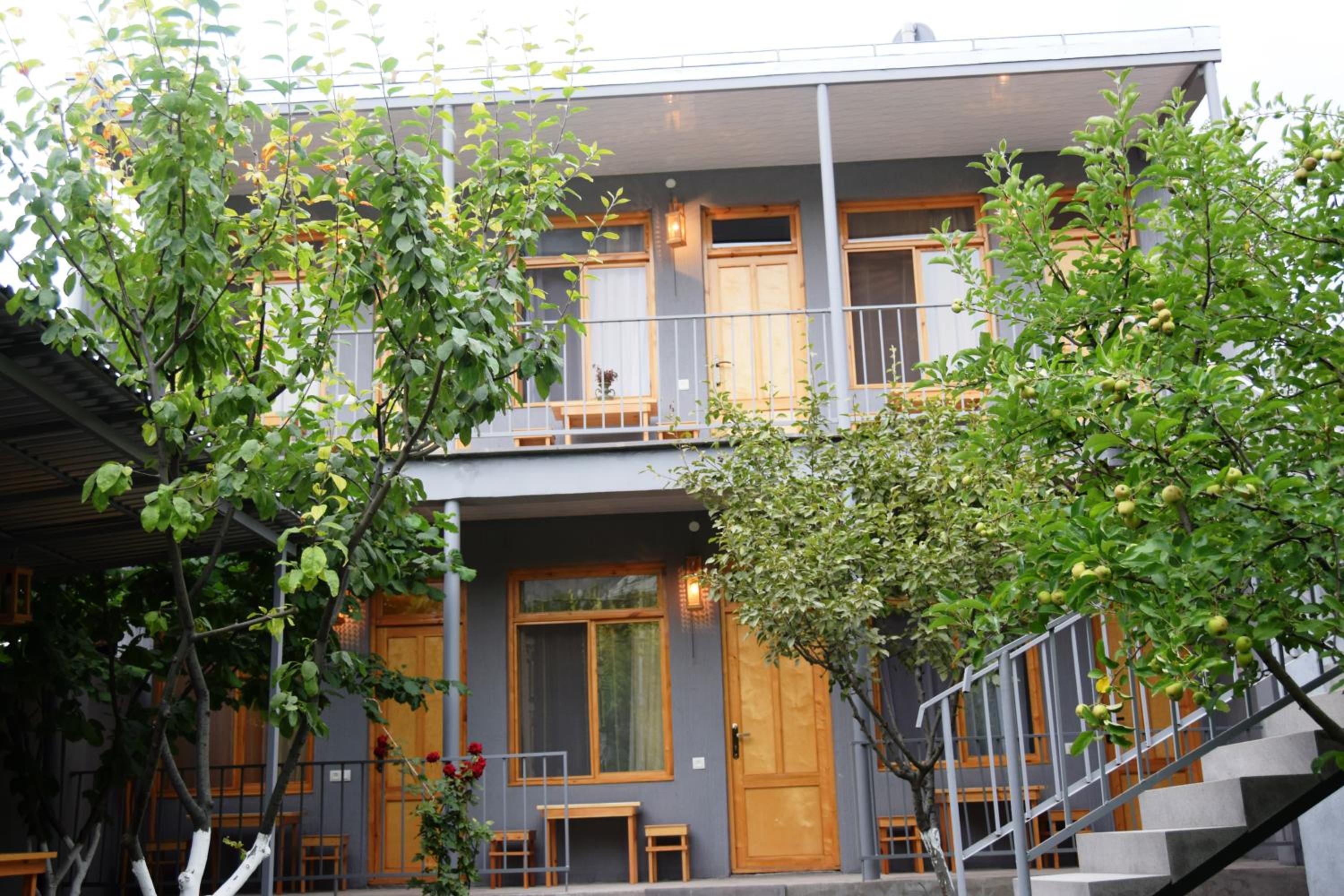 Andranik B&B