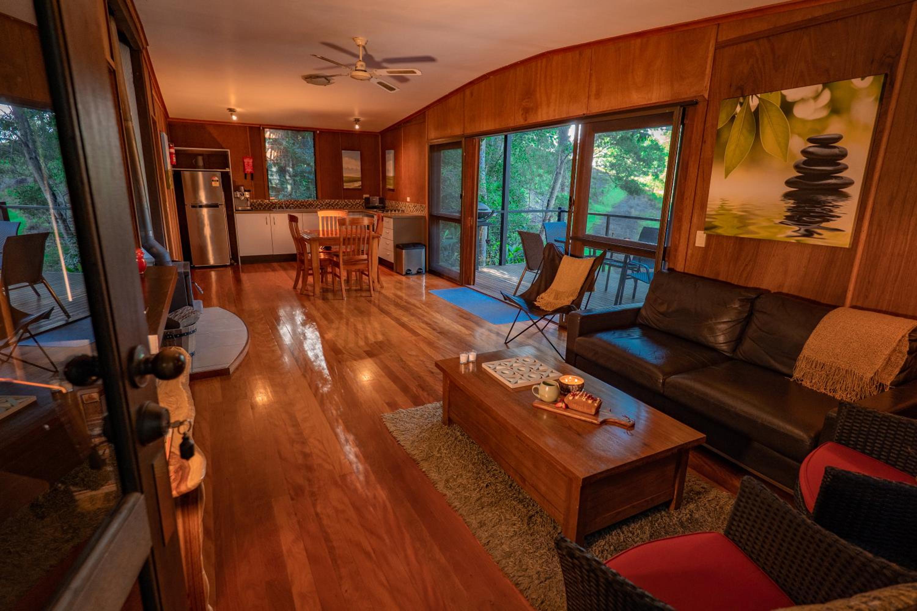 Whispering Valley Cottage Retreat